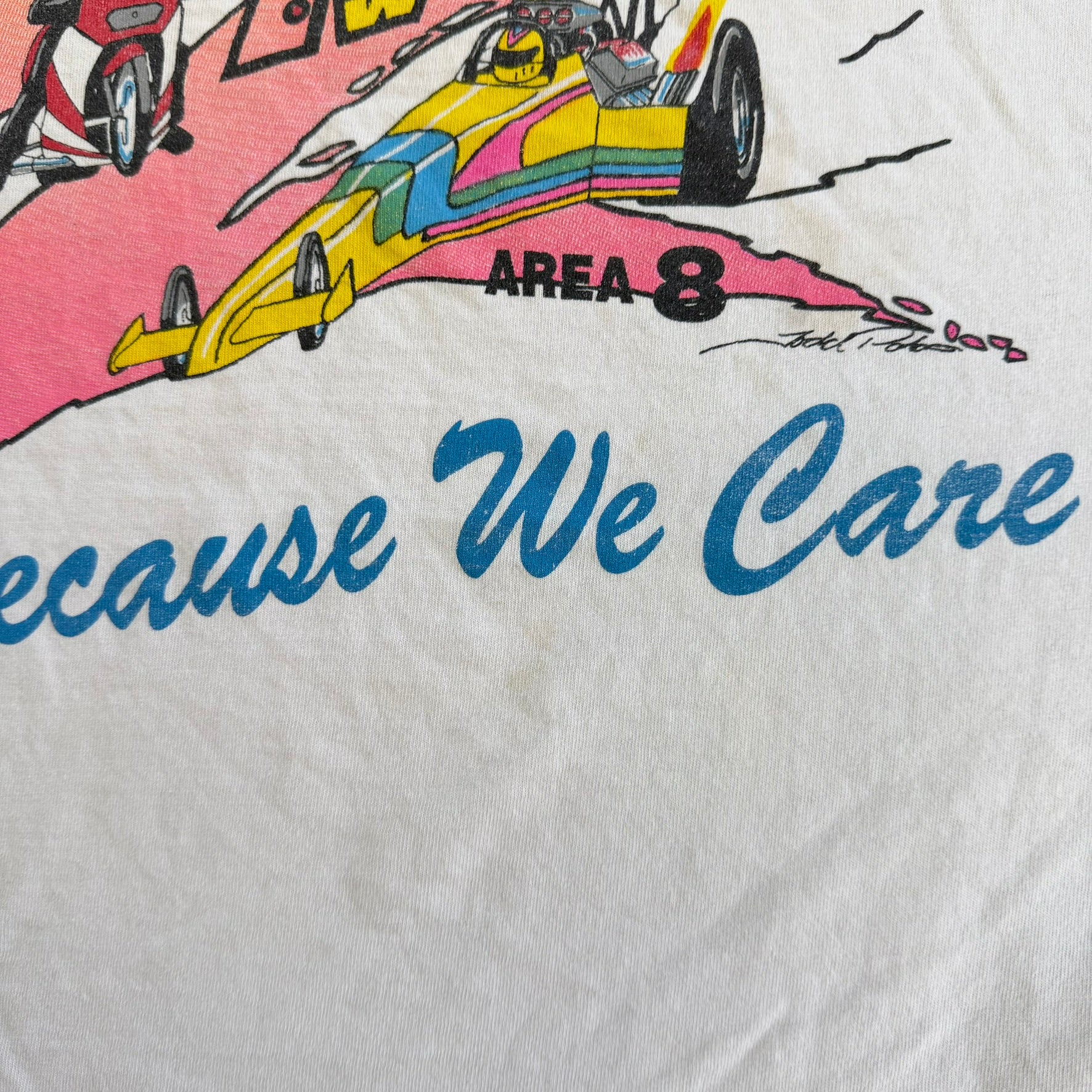 J- Vintage Area 8 Draw Cars & Speed Bike Graphic Single Stitch Tee - L