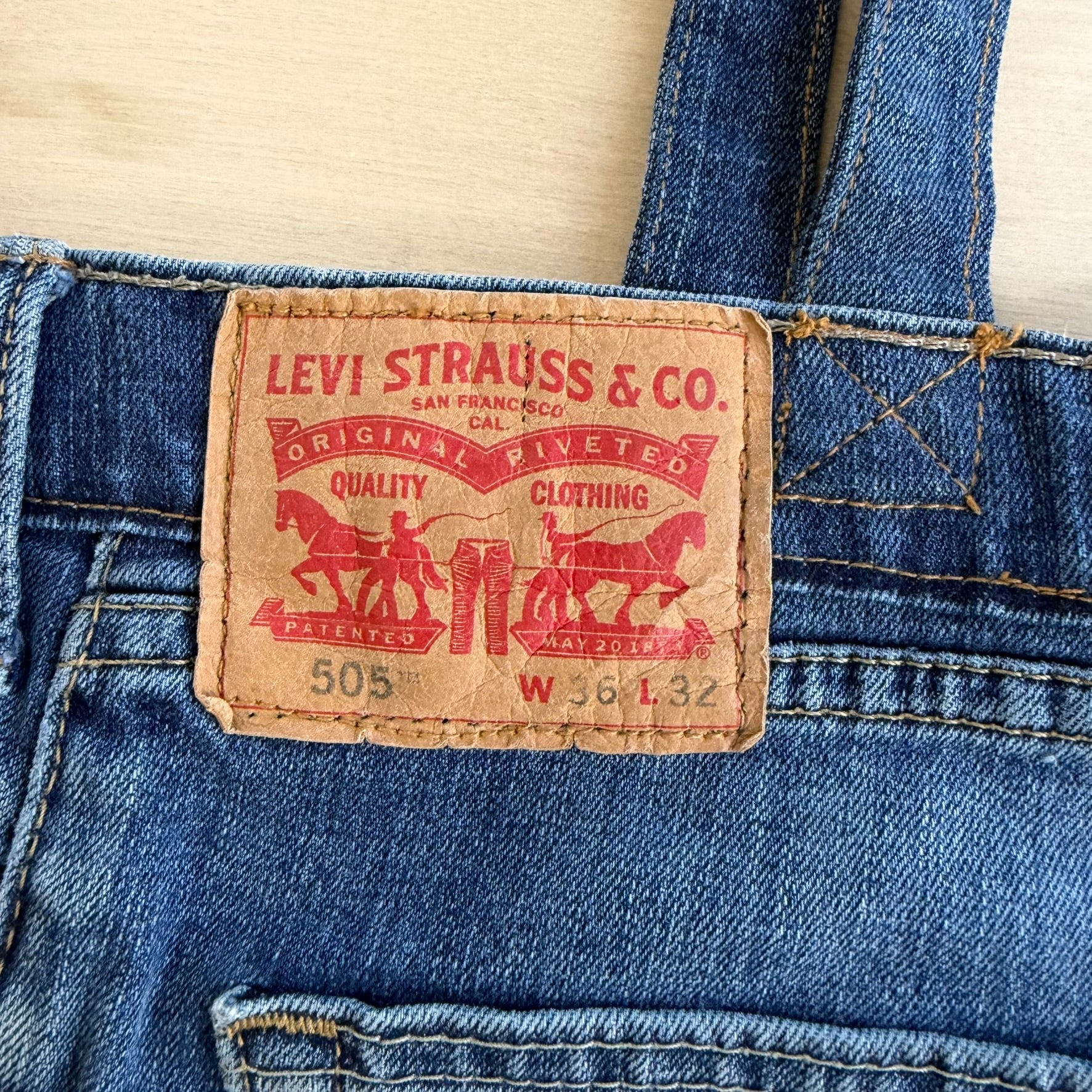 F- HOM Levi's 505 Dark Blue Denim Wash Reworked Denim/Jeans Tote Bag
