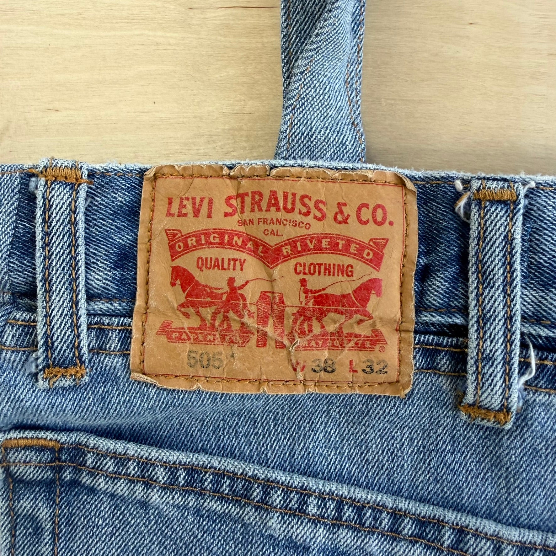 F- HOM Levi's 505 Medium Blue Denim Wash Reworked Denim/Jeans Tote Bag