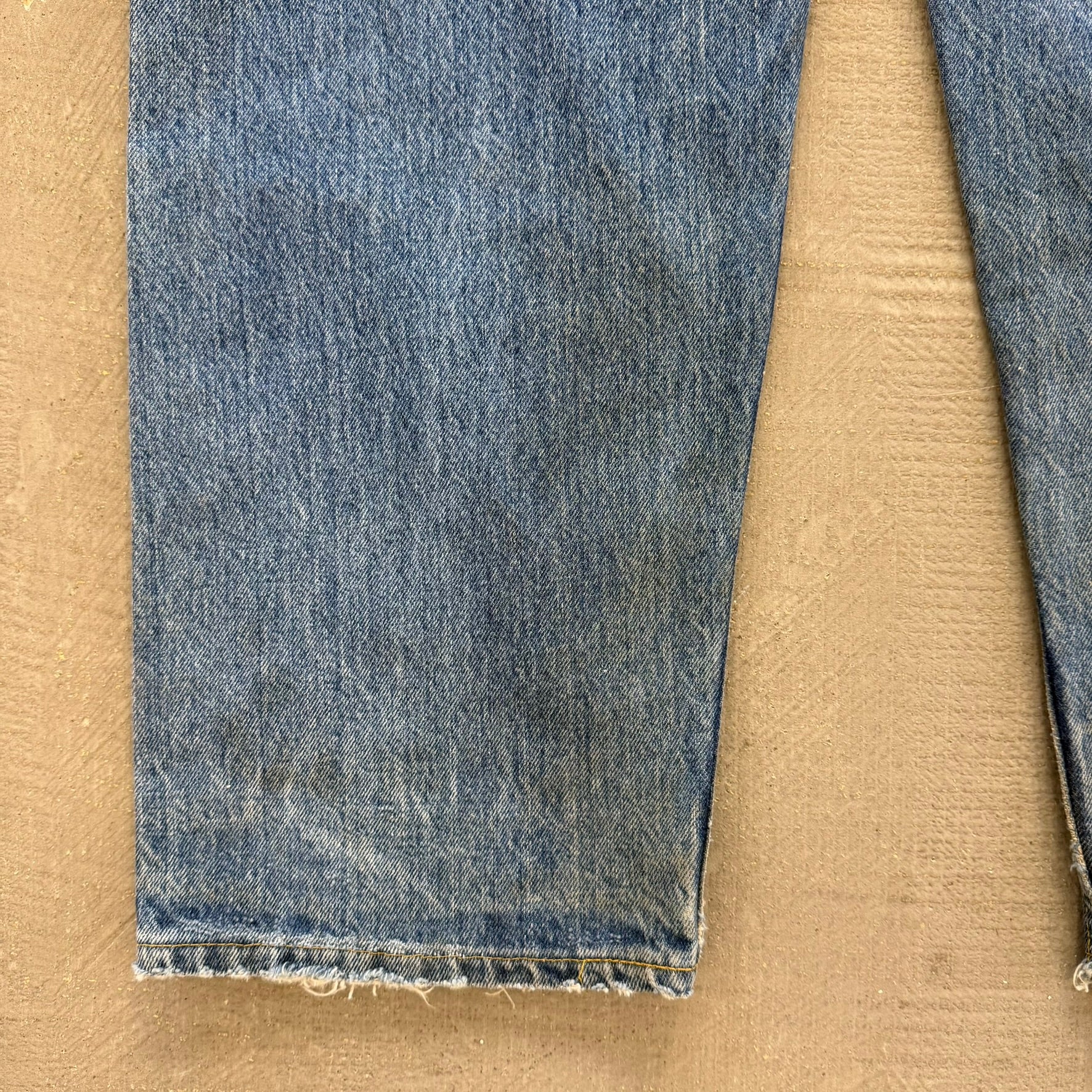 J- Vintage 80s GWG Made In Canada Union Made Red Strap Workwear Carpenter Jeans - 38x30
