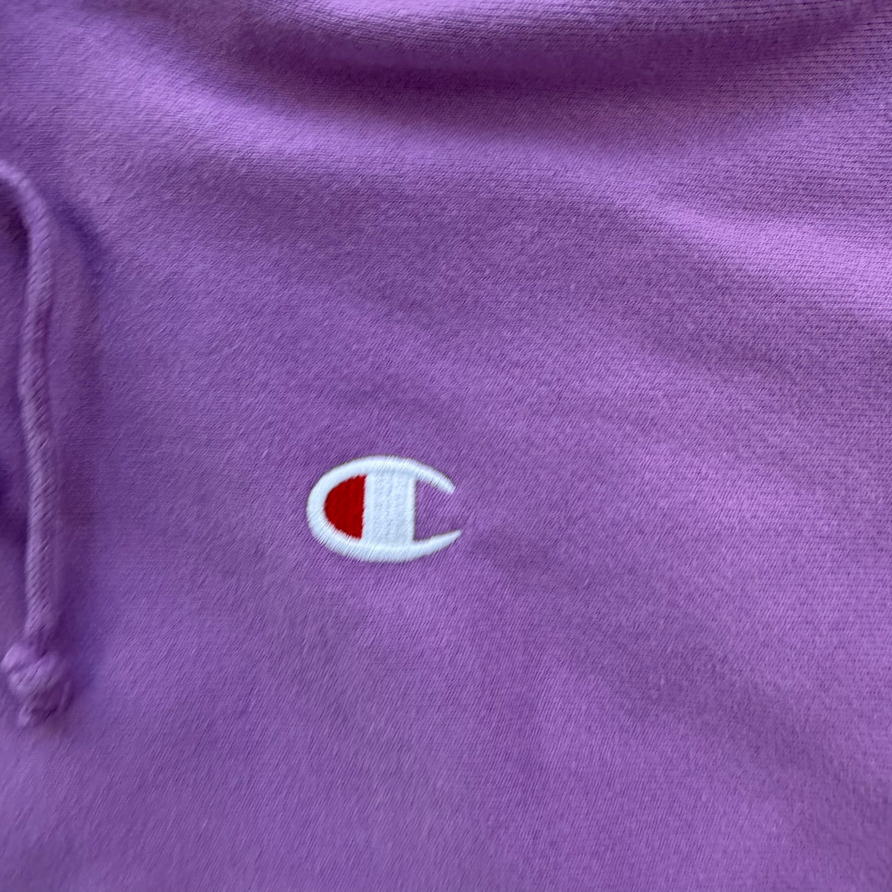 J- Vintage Champion Reverse Weave Light Purple Embroidered Logo Hoodie - M