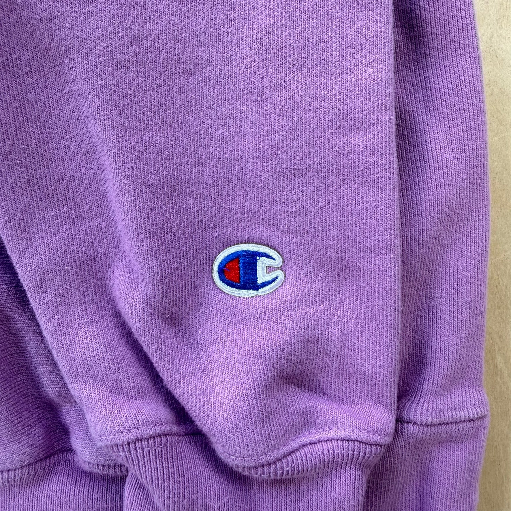 J- Vintage Champion Reverse Weave Light Purple Embroidered Logo Hoodie - M