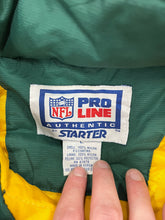 Load image into Gallery viewer, D- Vintage Green Bay Packers NFL Starter Anorak Winter Jacket
