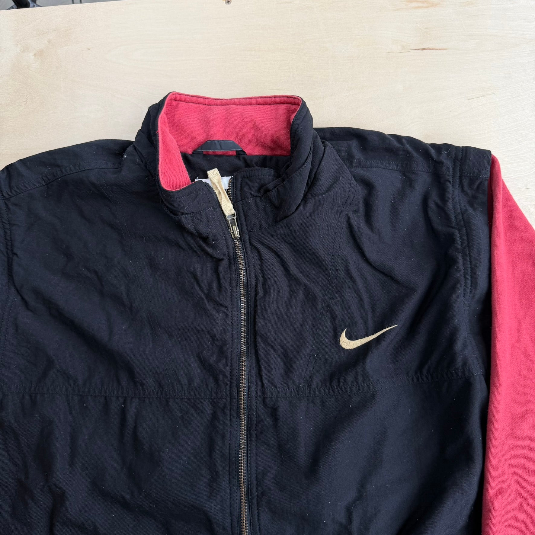 J- Vintage '90s Nike Embroidered Swoosh & Logo Removable Sleeves Zip up Lightweight Jacket - L