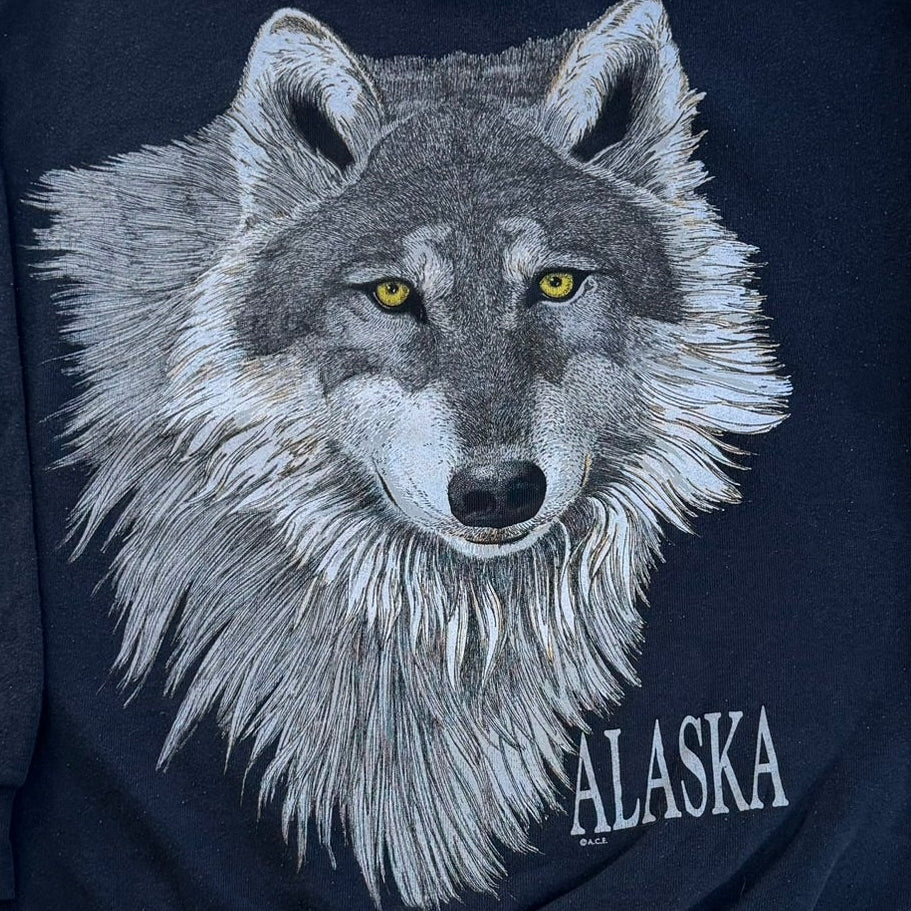 Vintage Tultex Alaska Wolf Animal Print Graphic Crewneck - L
