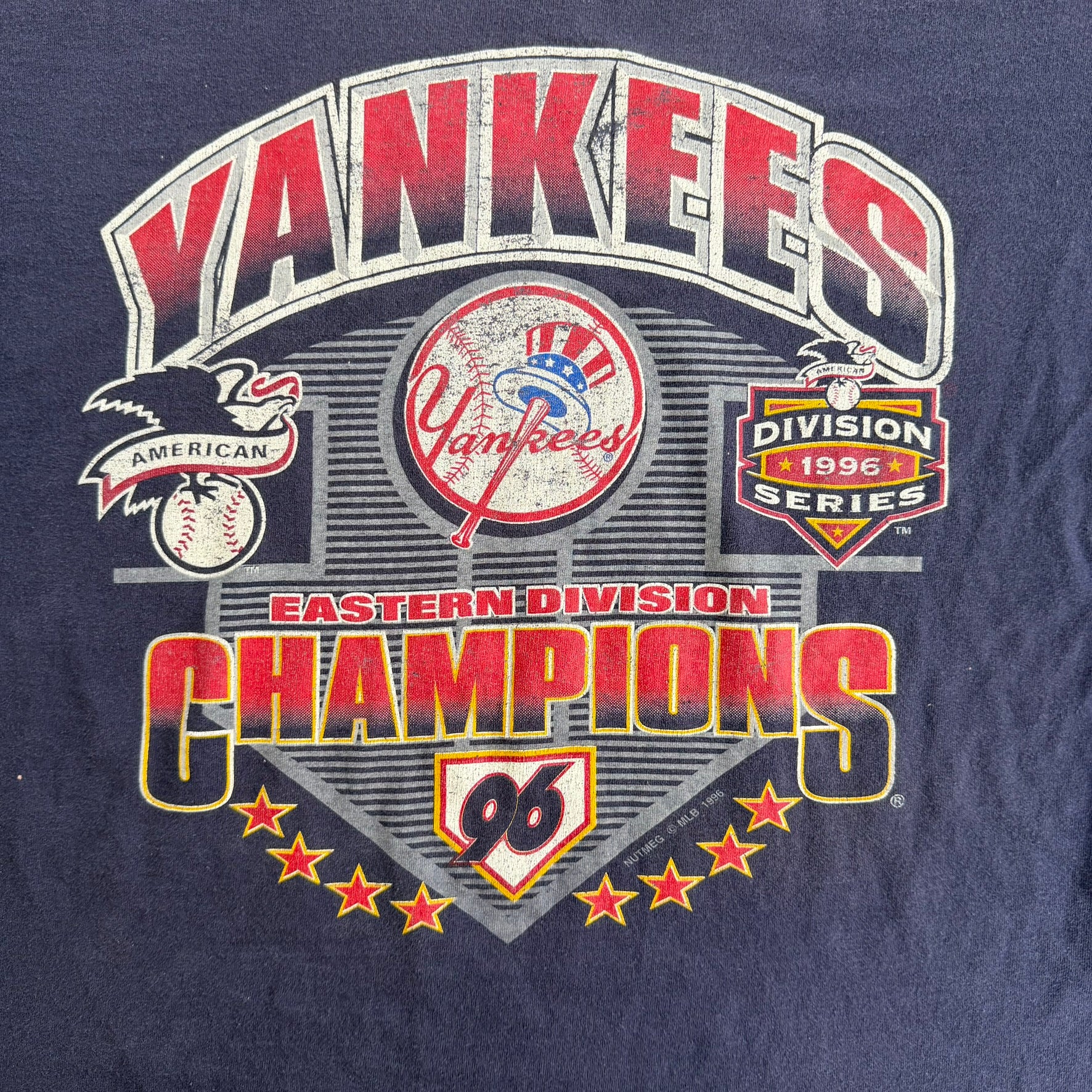 J- Vintage '96 New York Yankees MLB Eastern Division Champs Graphic Lee Tee - XL