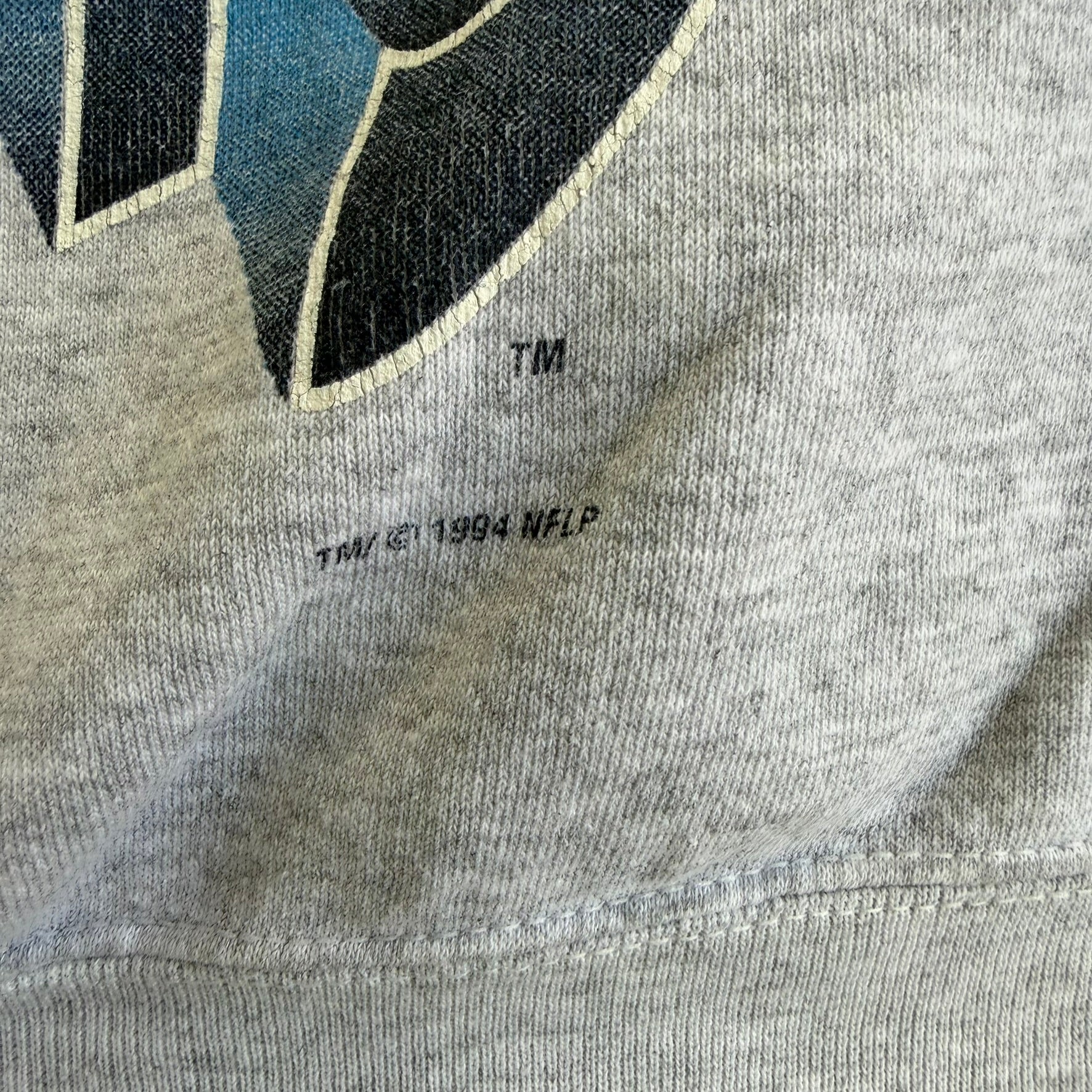 J- Vintage '94 Dallas Cowboys NFL Text & Graphic Made In USA Crewneck - 2XL