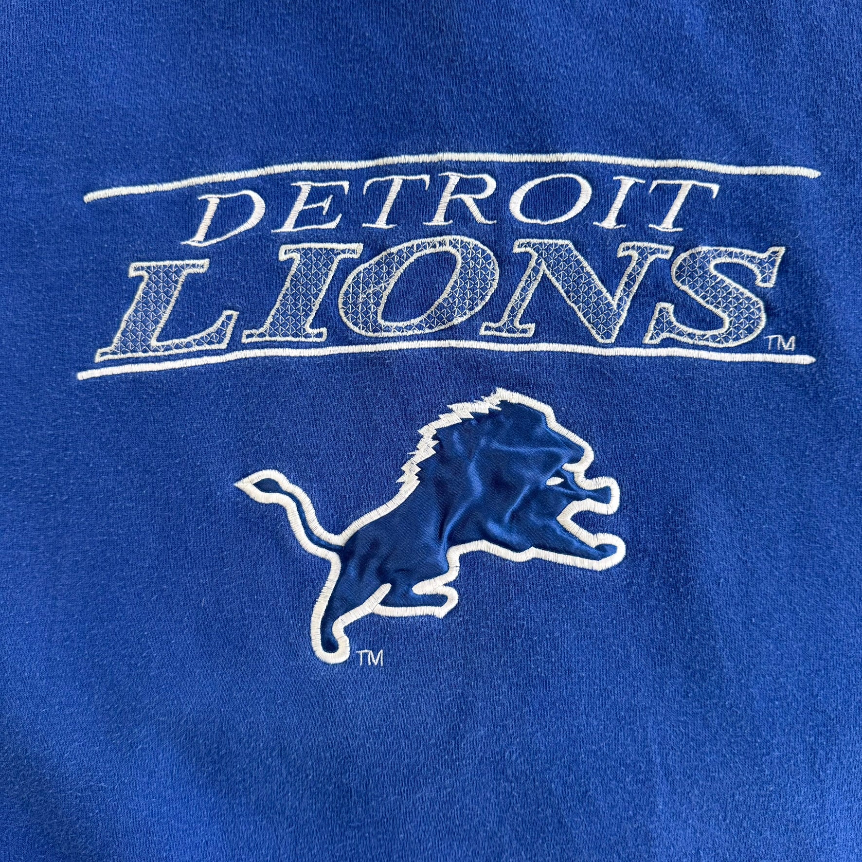 J- Vintage Detroit Lions NFL Starter Embroidered Logo & Text Crewneck - XL