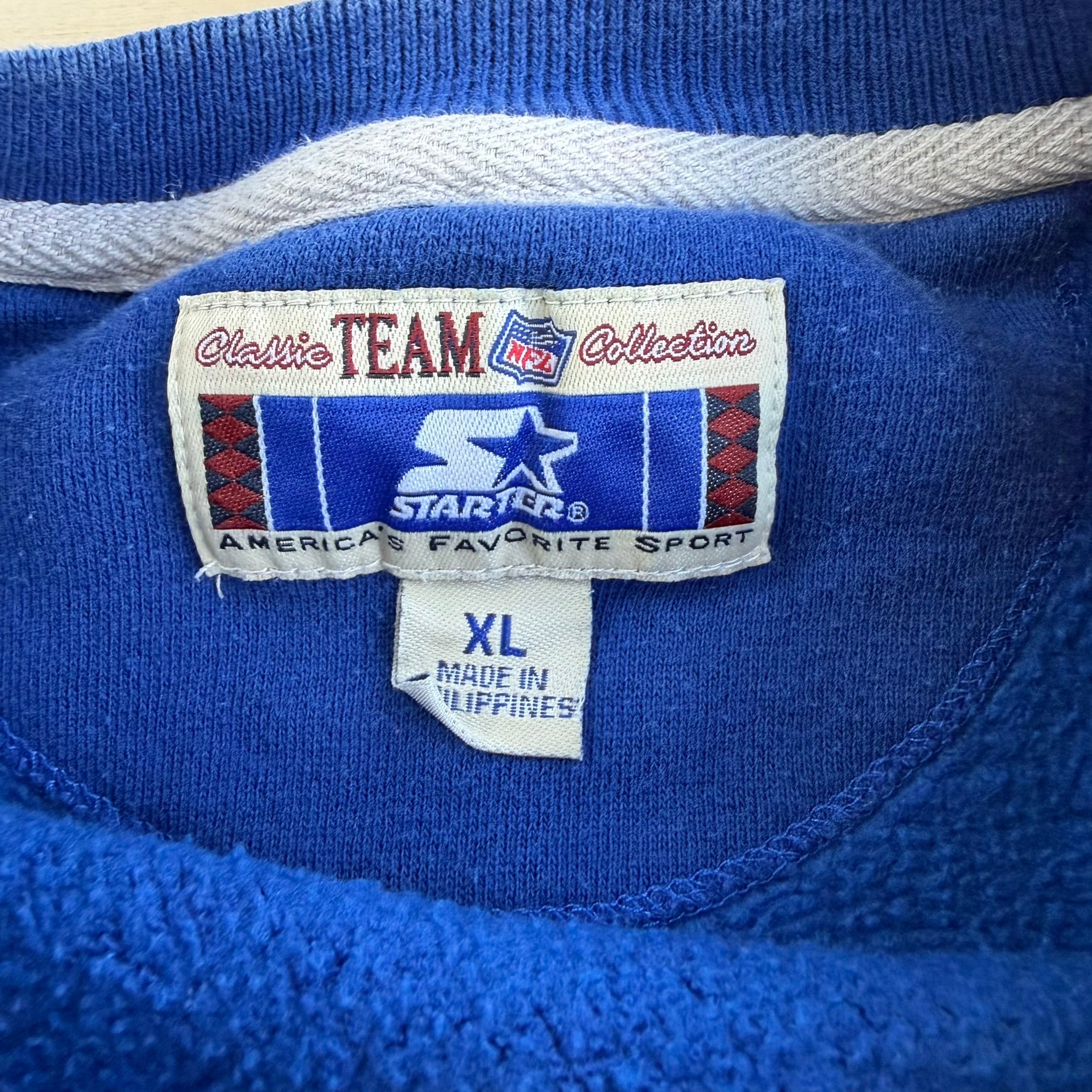 J- Vintage Detroit Lions NFL Starter Embroidered Logo & Text Crewneck - XL