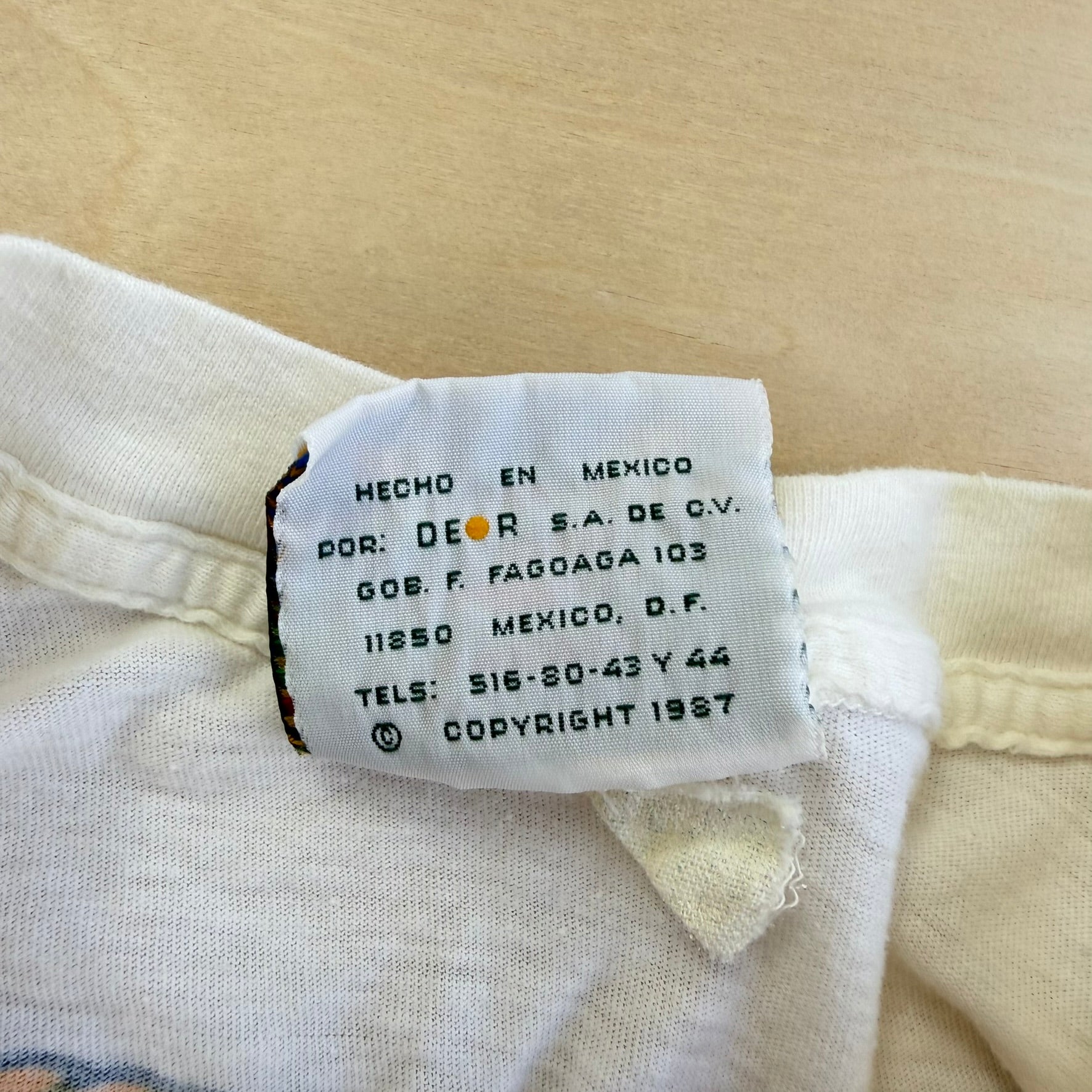 J- Vintage '87 Poco Loco Club Puerto Vallarta Graphic Single Stitch Tee - L