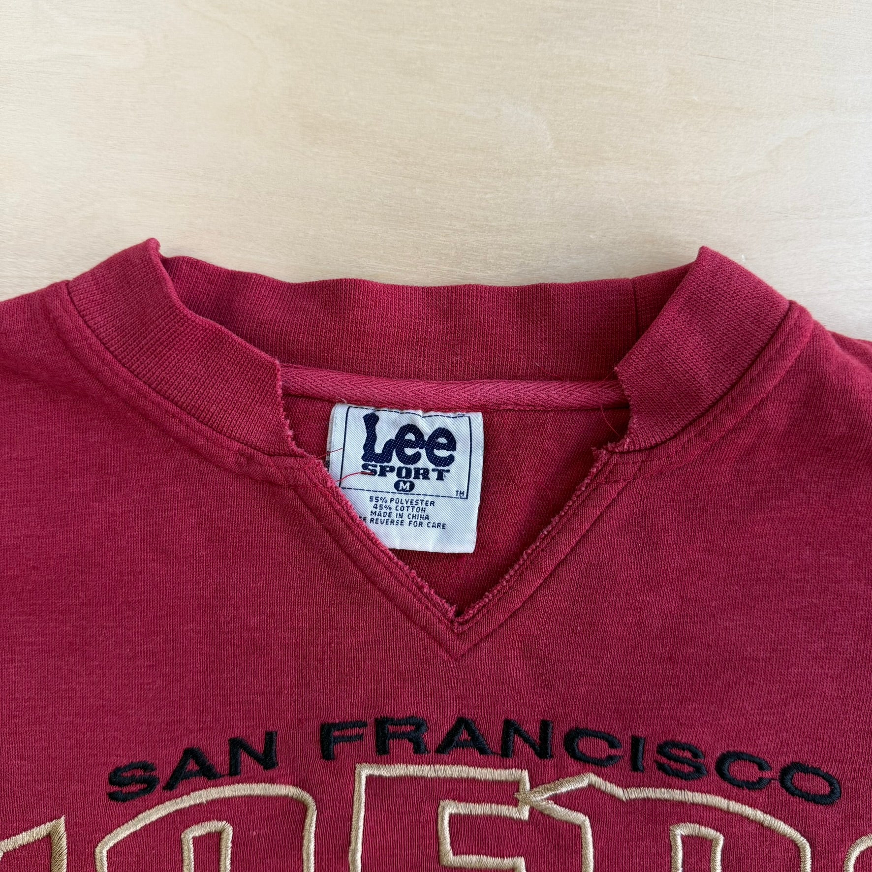 J- Vintage San Francisco 49ers NFL Lee Embroidered Logo & Text Crewneck - M