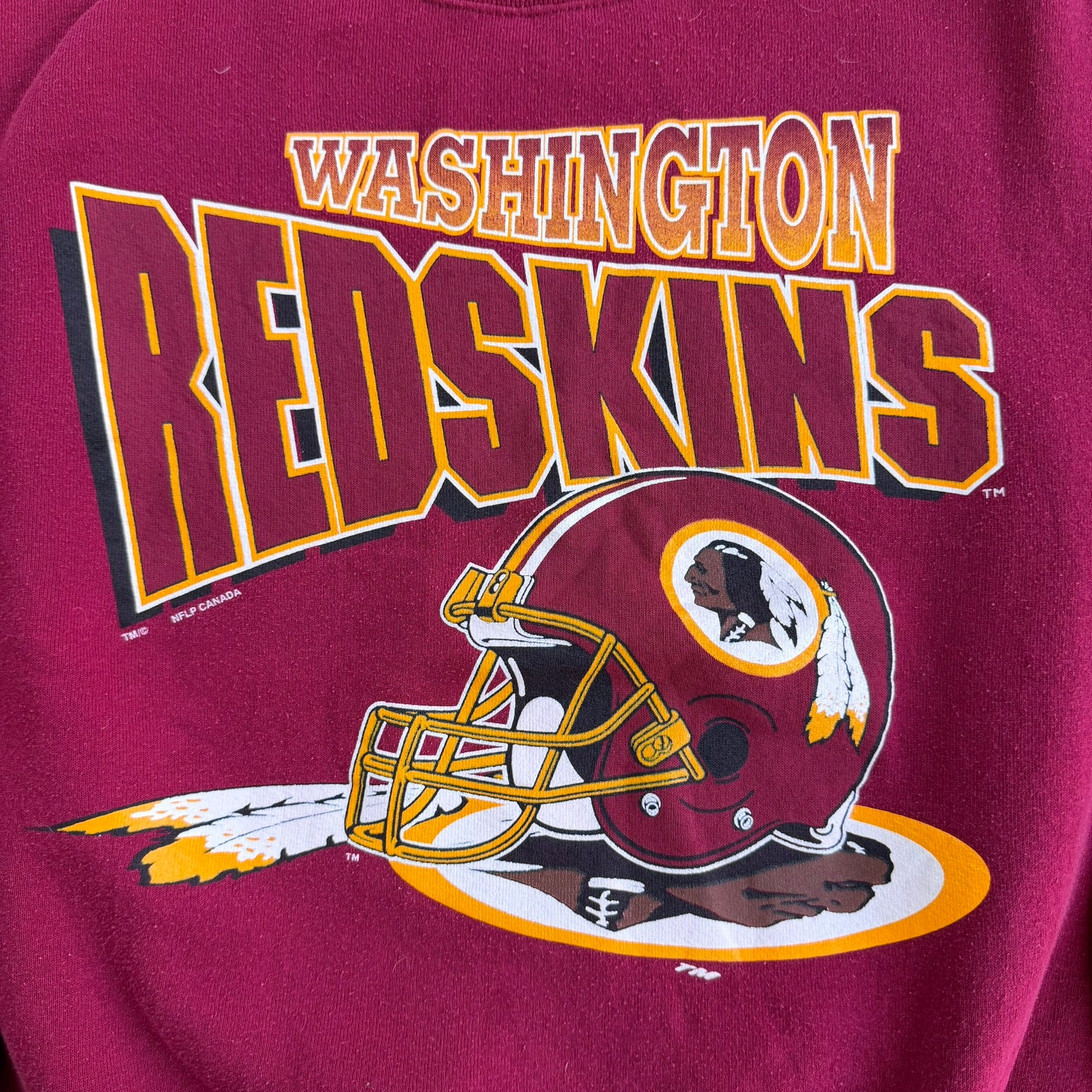 J- Vintage Washington Commanders NFL Logo & Text Graphic Made In Canada Crewneck - L