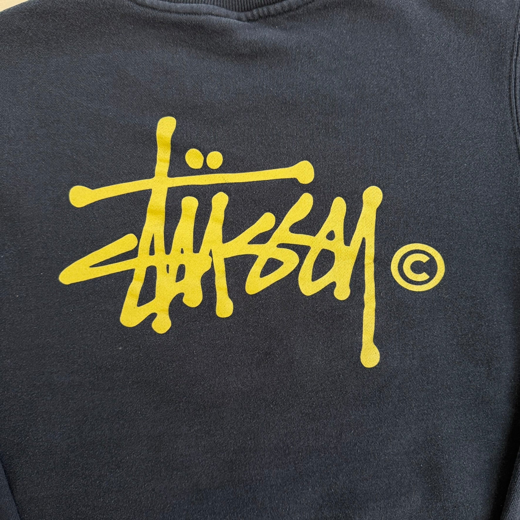 J- Vintage Stussy Gold Cursive Text Logo Crewneck - L