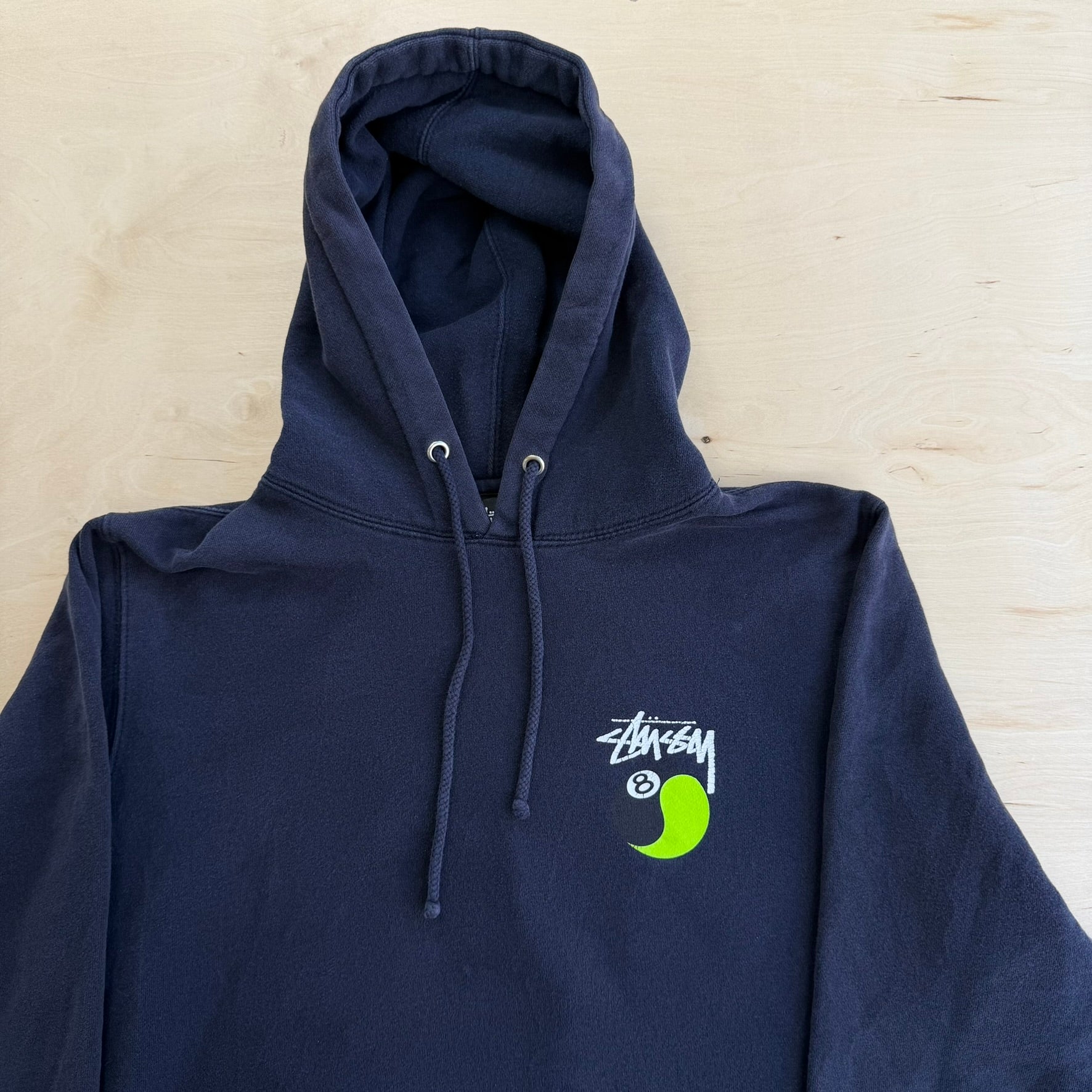 J- Vintage Stussy Ying Yang 8 Ball Graphic Made In USA Hoodie - L