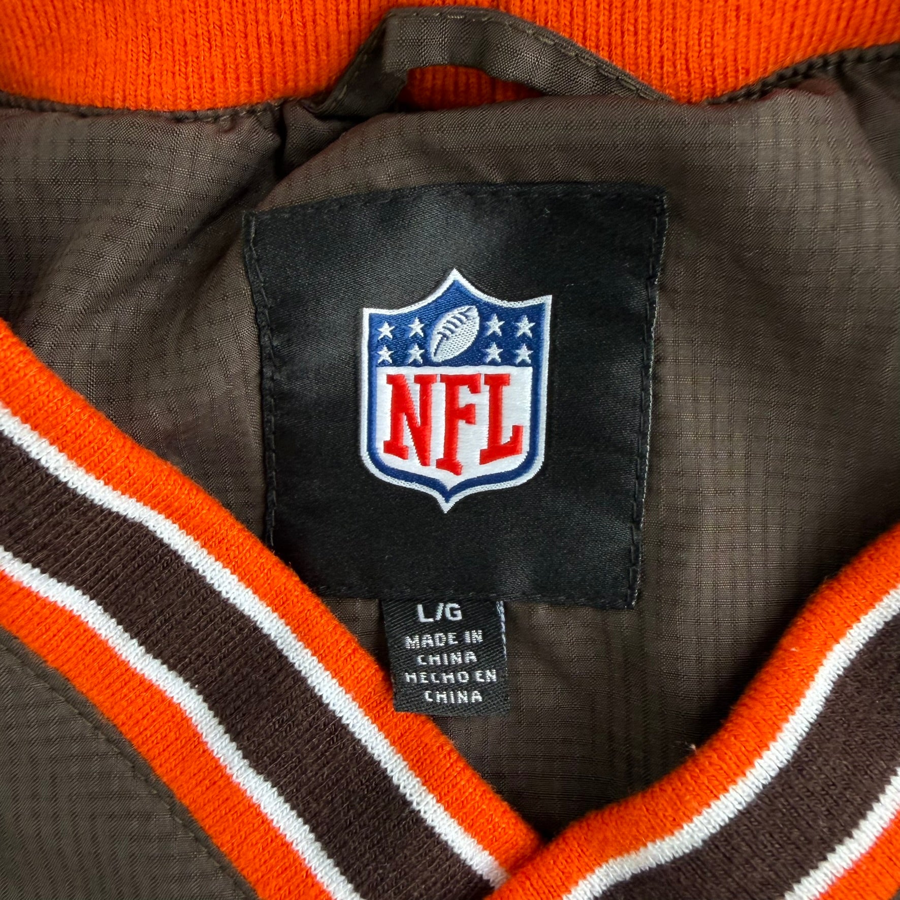 Vintage Cleveland Browns NFL Embroidered Text & Logo Pullover Lightweight Jacket - L