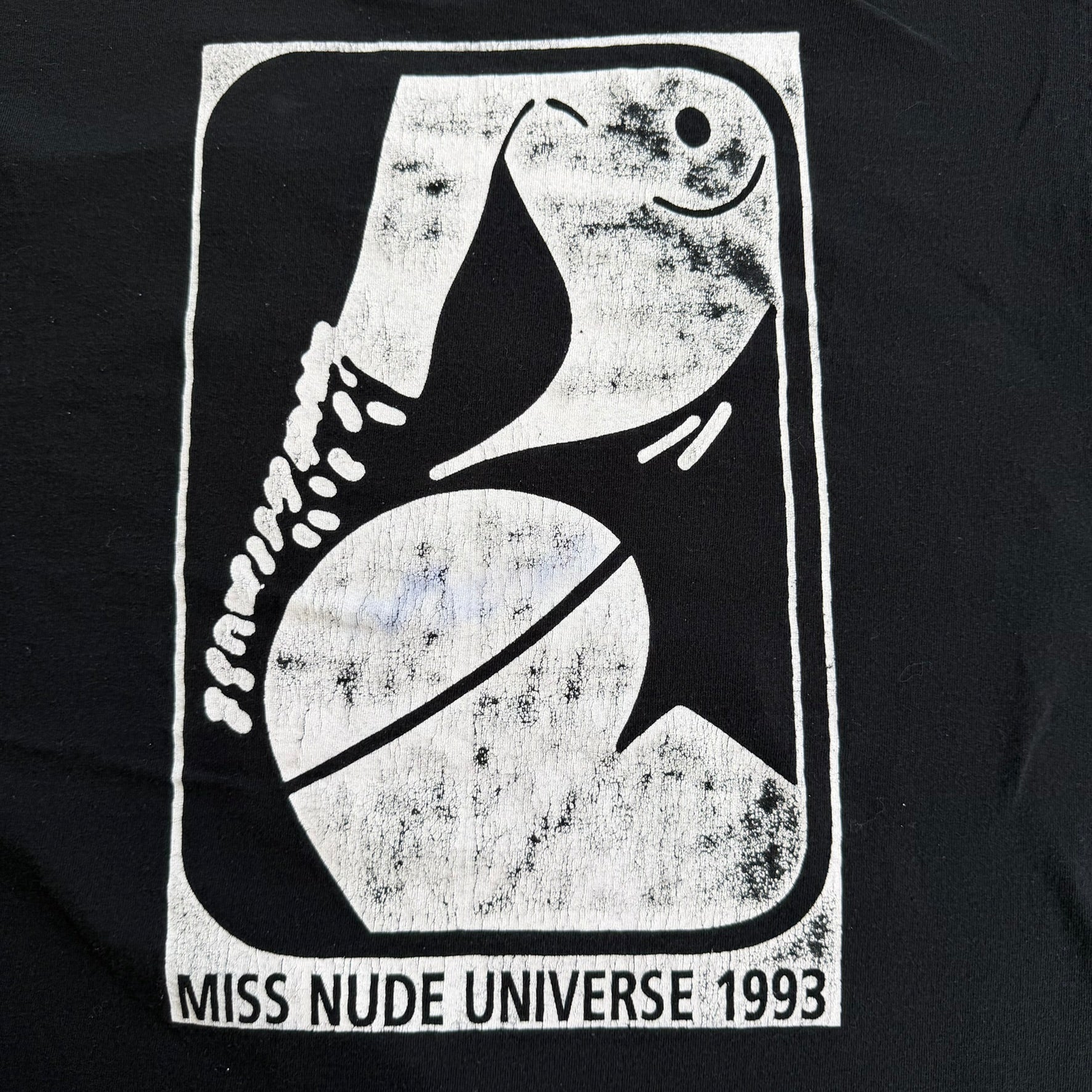 J- Vintage '93 Miss Nude Universe I Saw Debra Dare Bare Graphic Single Stitch Tee - XL