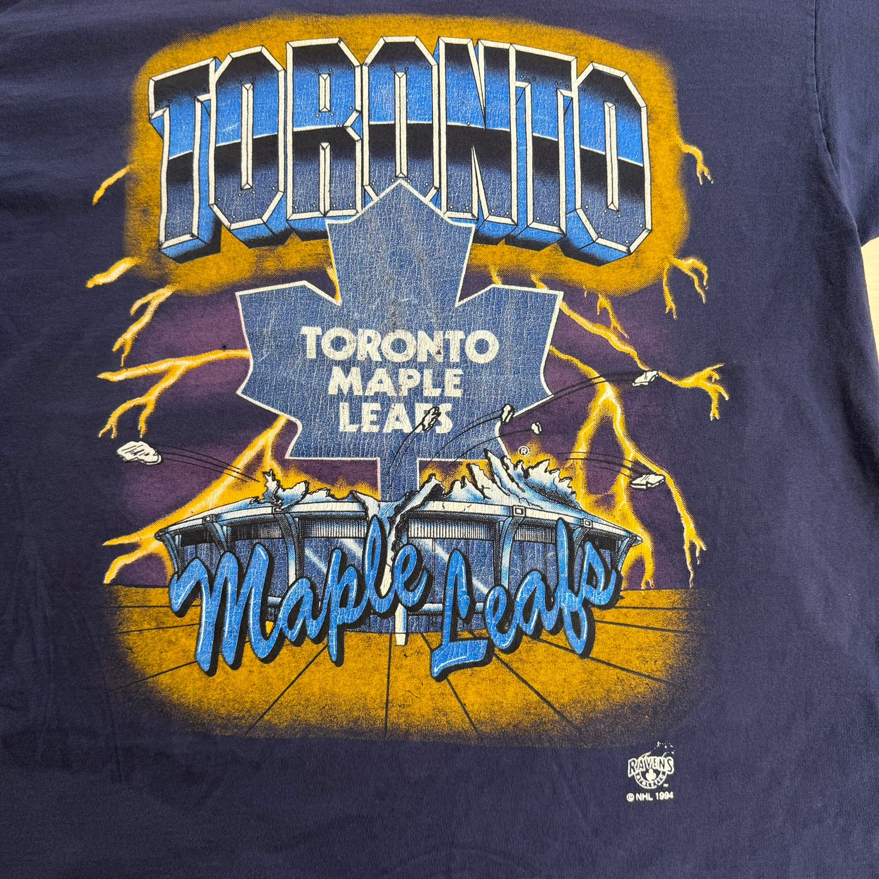 J- Vintage '94 Toronto Maple Leafs NHL Arena Graphic & Text Tee - XL