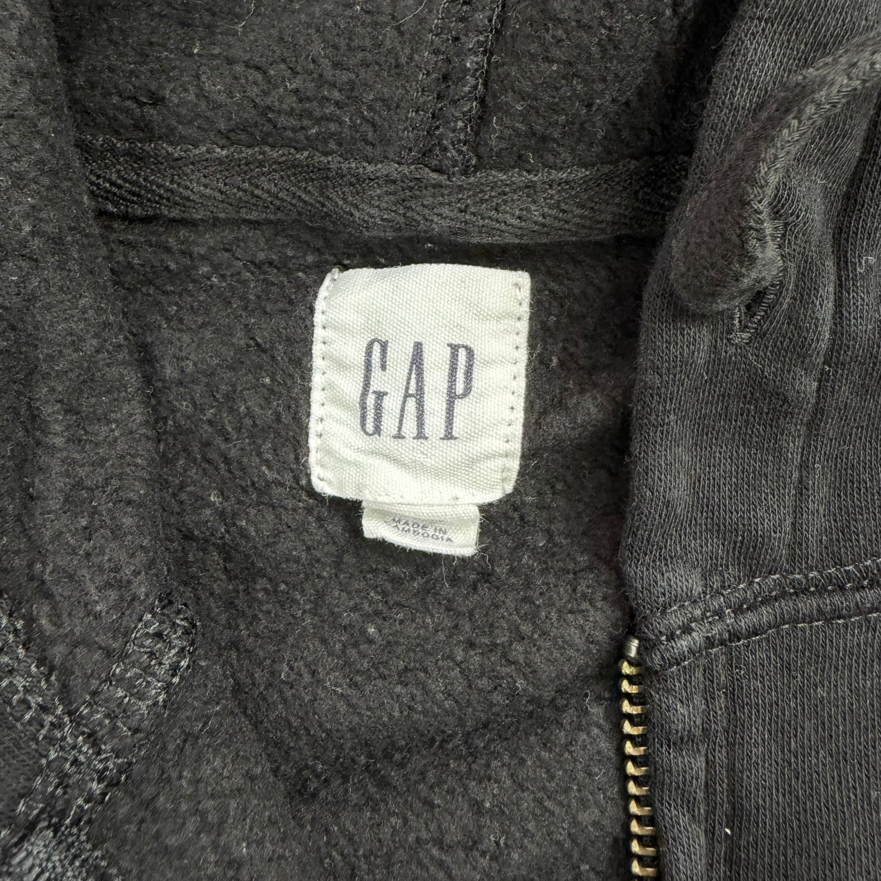 J- Vintage Gap Embroidered Text Black Zip Up Hoodie - 2XL