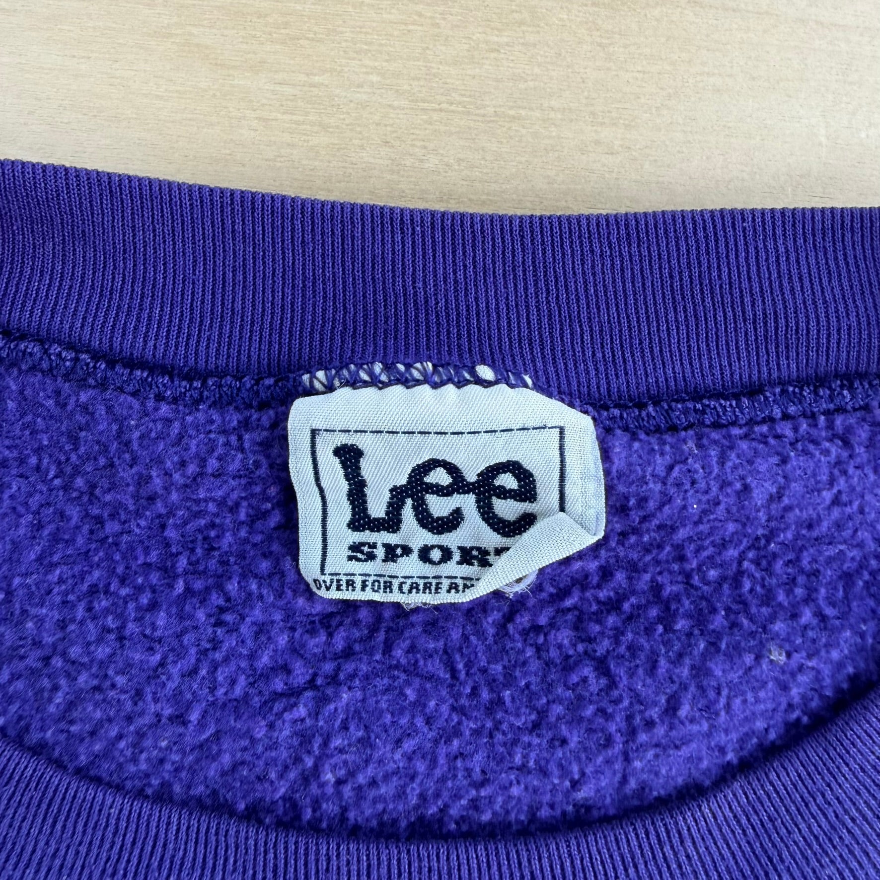Vintage '00 Minnesota Vikings NFL Lee Text & Logo Crewneck - L
