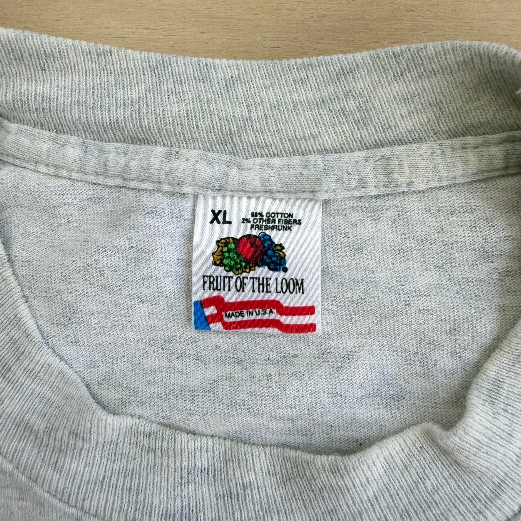 J- Vintage '92 University Of Massachusetts NCAA Basketball Championship Made In USA Single Stitch Tee - XL
