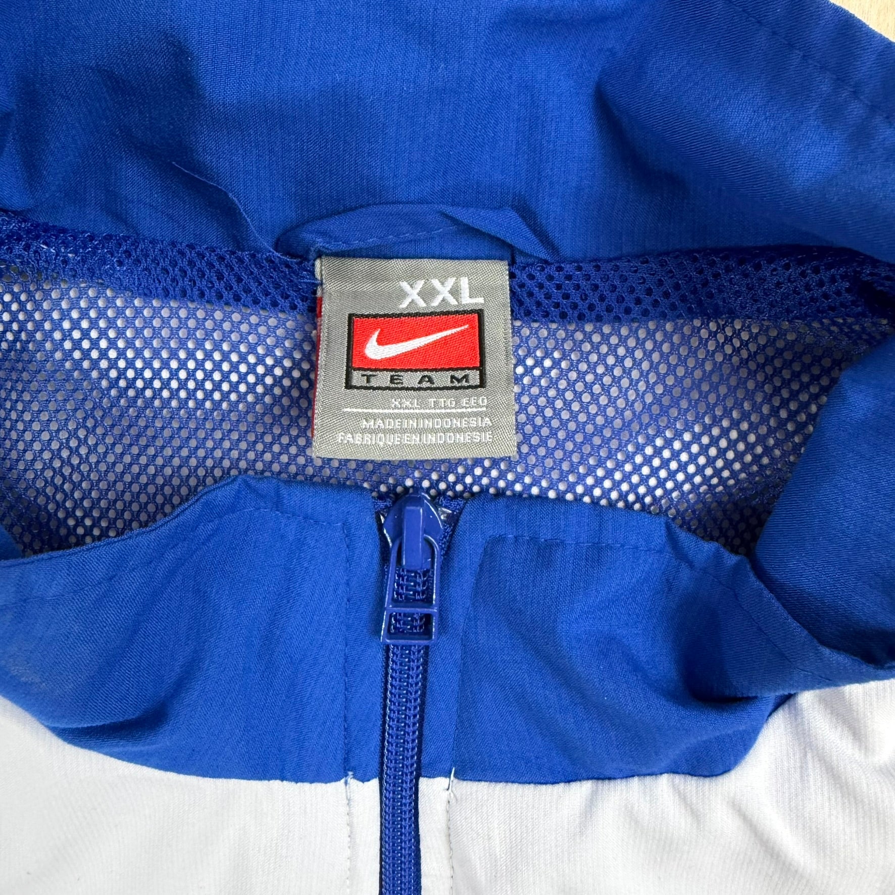 J- Vintage Nike Team Embroidered Swoosh Blue Zip Up Lightweight Jacket - 2XL