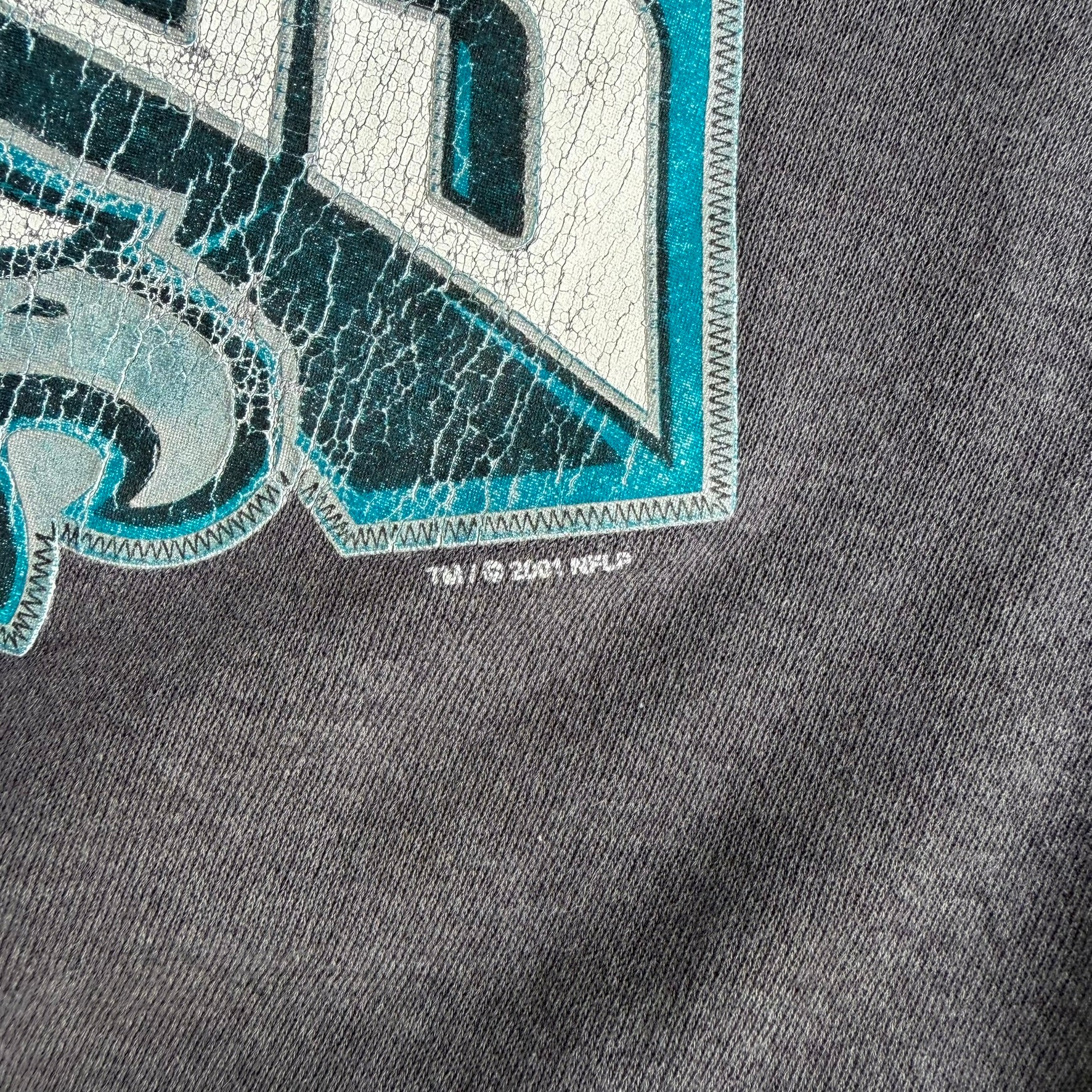 Vintage '01 Philadelphia Eagles NFL Lee Text & Logo Crewneck - L
