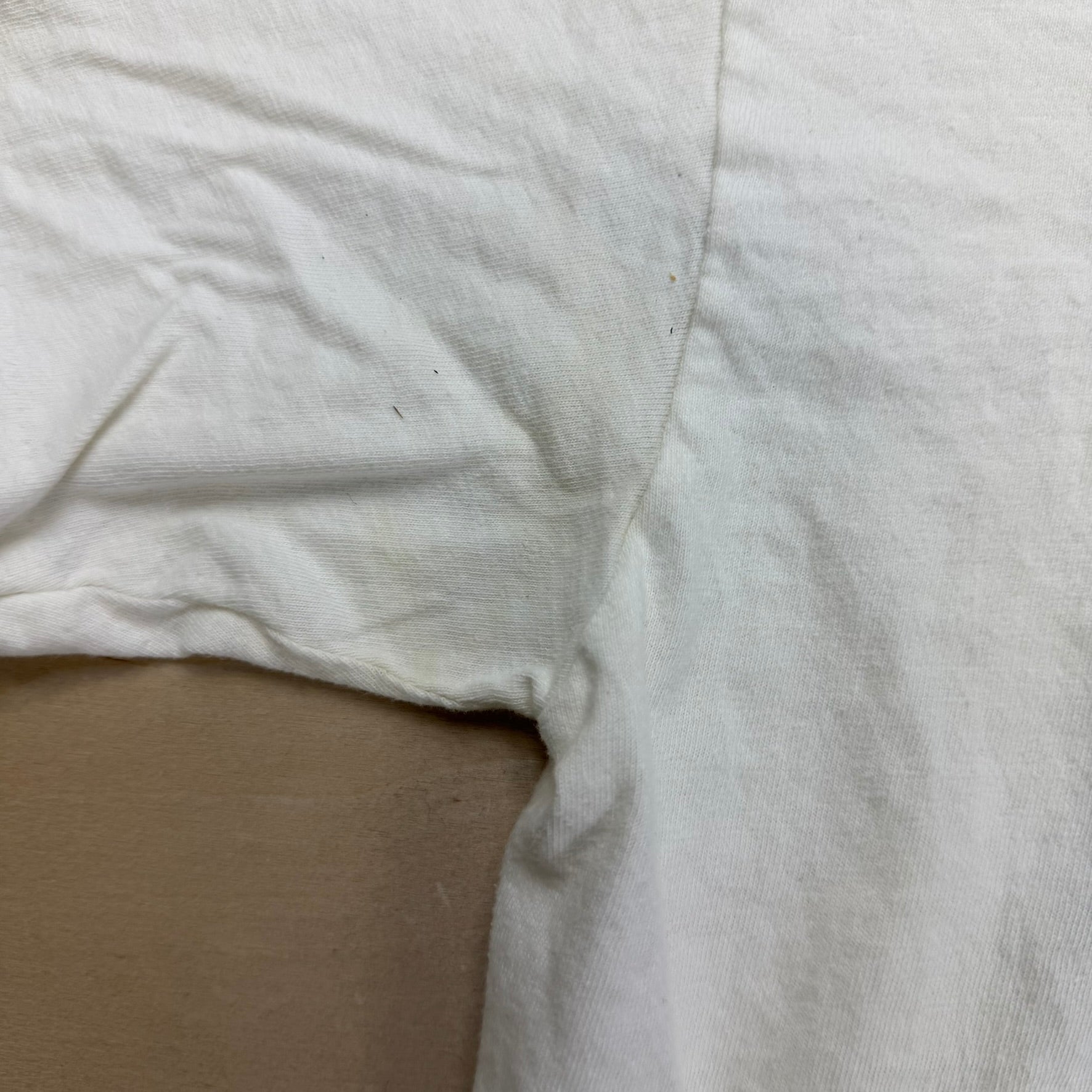 J- Vintage '96 Monterey Automobile Race Graphic Single Stitch Tee - M