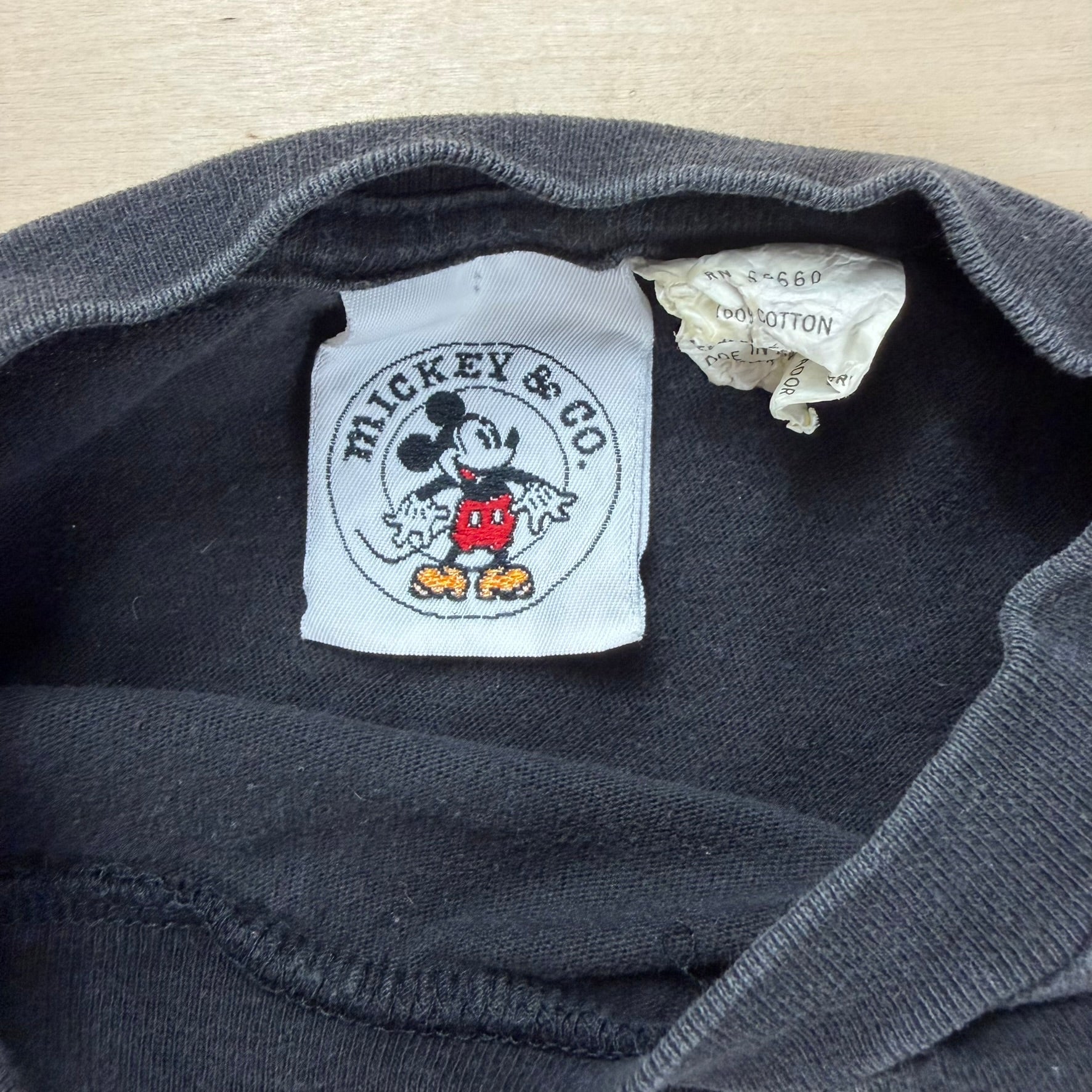 J- Vintage Disney Daffy Duck Graphic Single Stitch Tee - OSFA