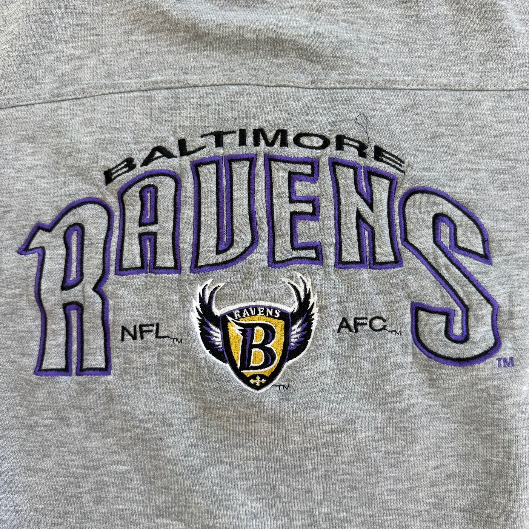 J- Vintage Baltimore Ravens NFL Lee Embroidered Logo & Text Crewneck - XL