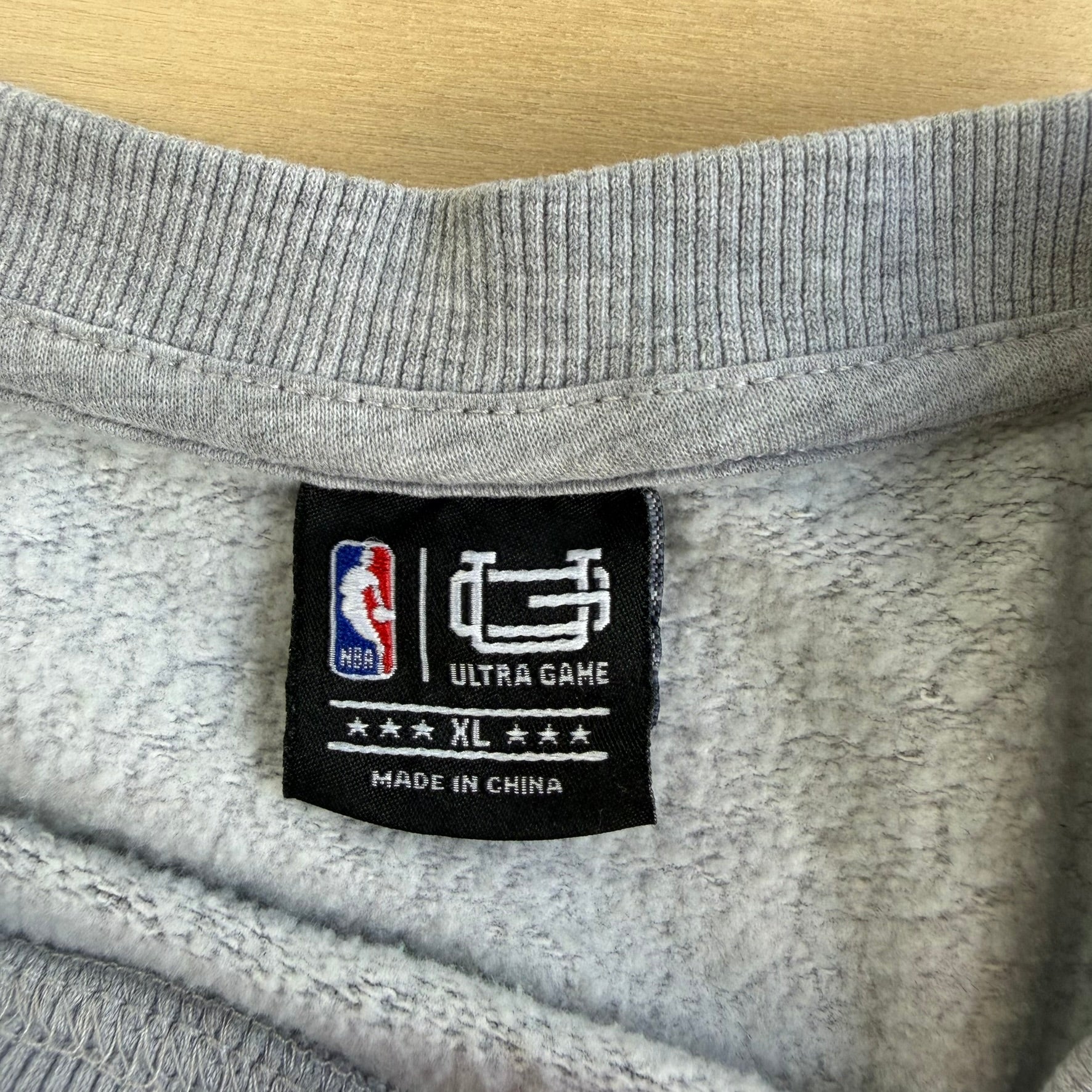 Vintage Los Angeles Lakers NBA Graphic Crewneck - XL