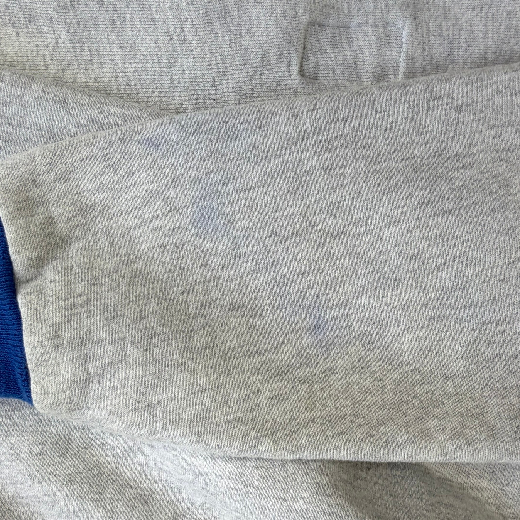 Vintage St Louis Blues NHL Embroidered Logo Made In USA Crewneck - L