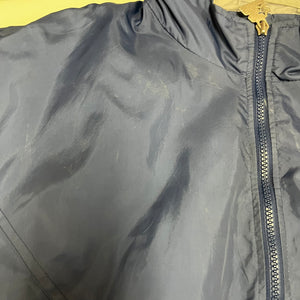 D- Vintage Georgetown Hoyas NCAA Starter Windbreaker Jacket