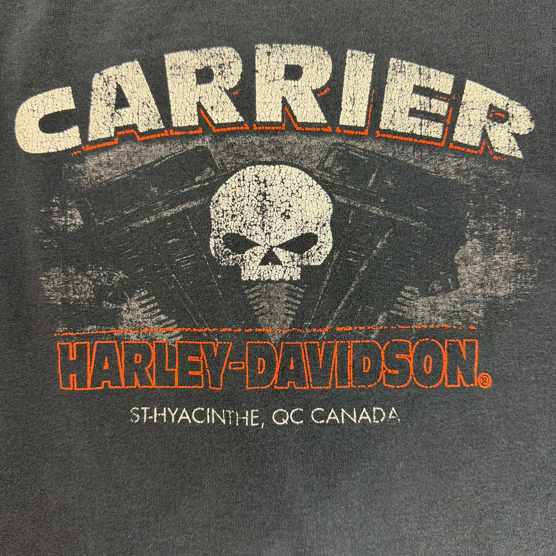 J- Vintage Harley Davidson St-Hyacinthe Quebec Graphic Tee - L