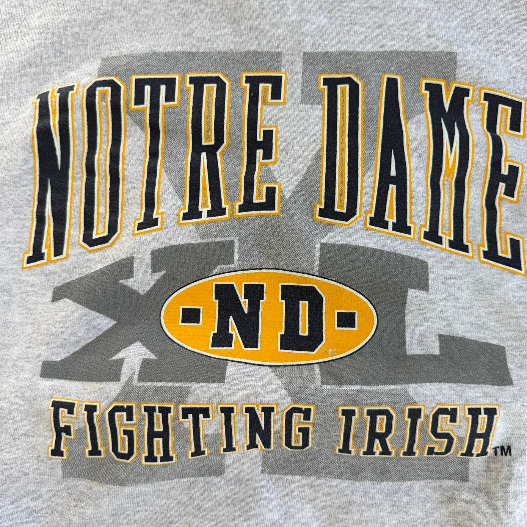Vintage University Of Notre Dame Fighting Irish Graphic Made In USA Crewneck - XL