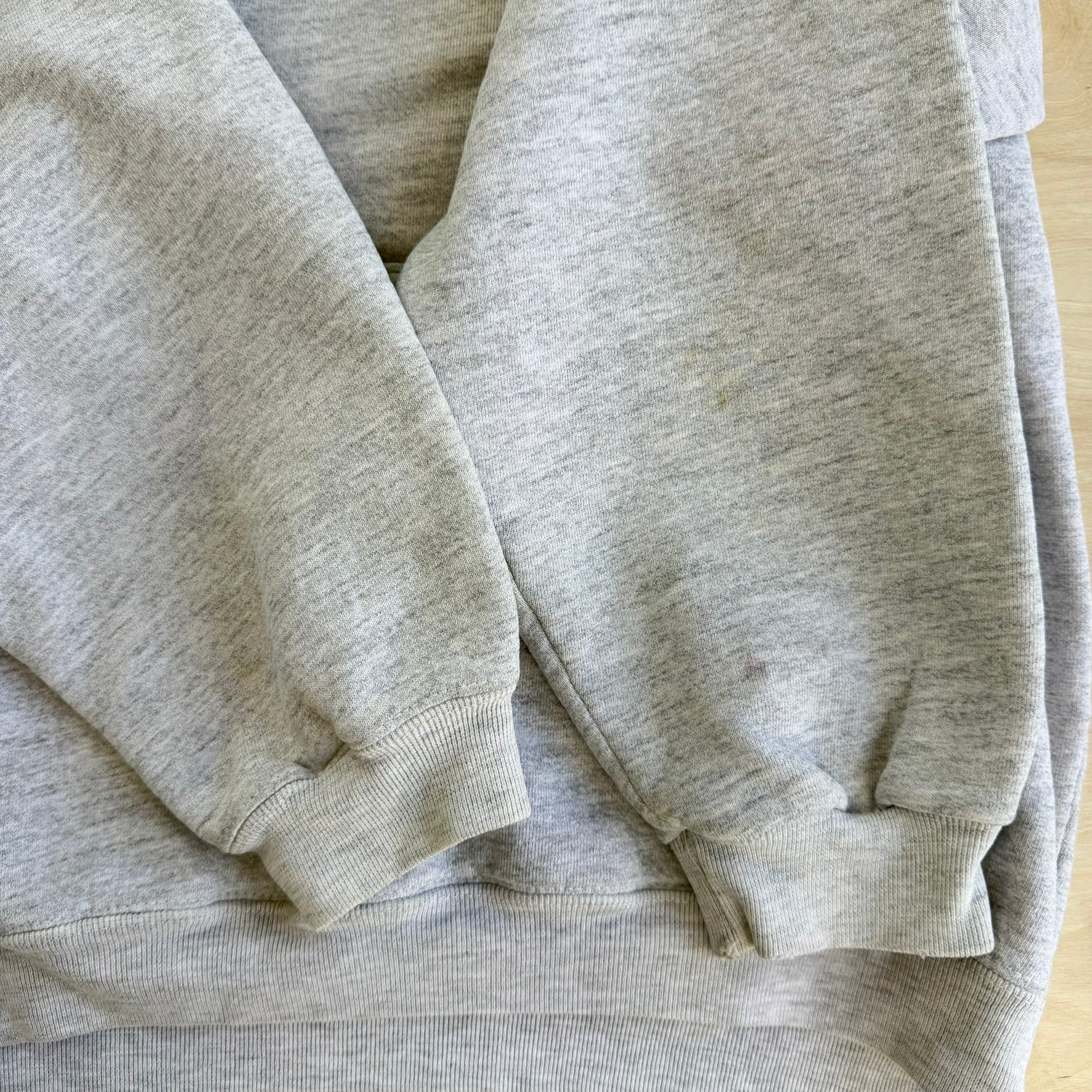 J- Vintage Eddie Bauer Text Made In USA Hoodie - L