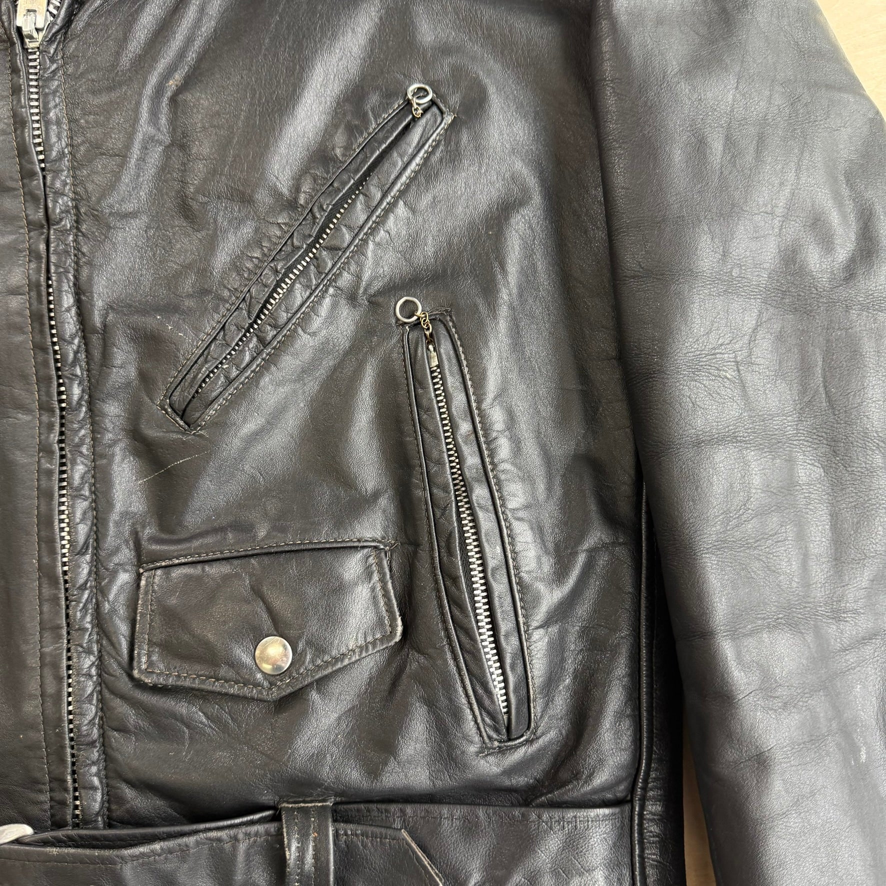 Vintage Sears The Leather Shop Biker Style Zip Up Leather Jacket - 42L (fits XL)