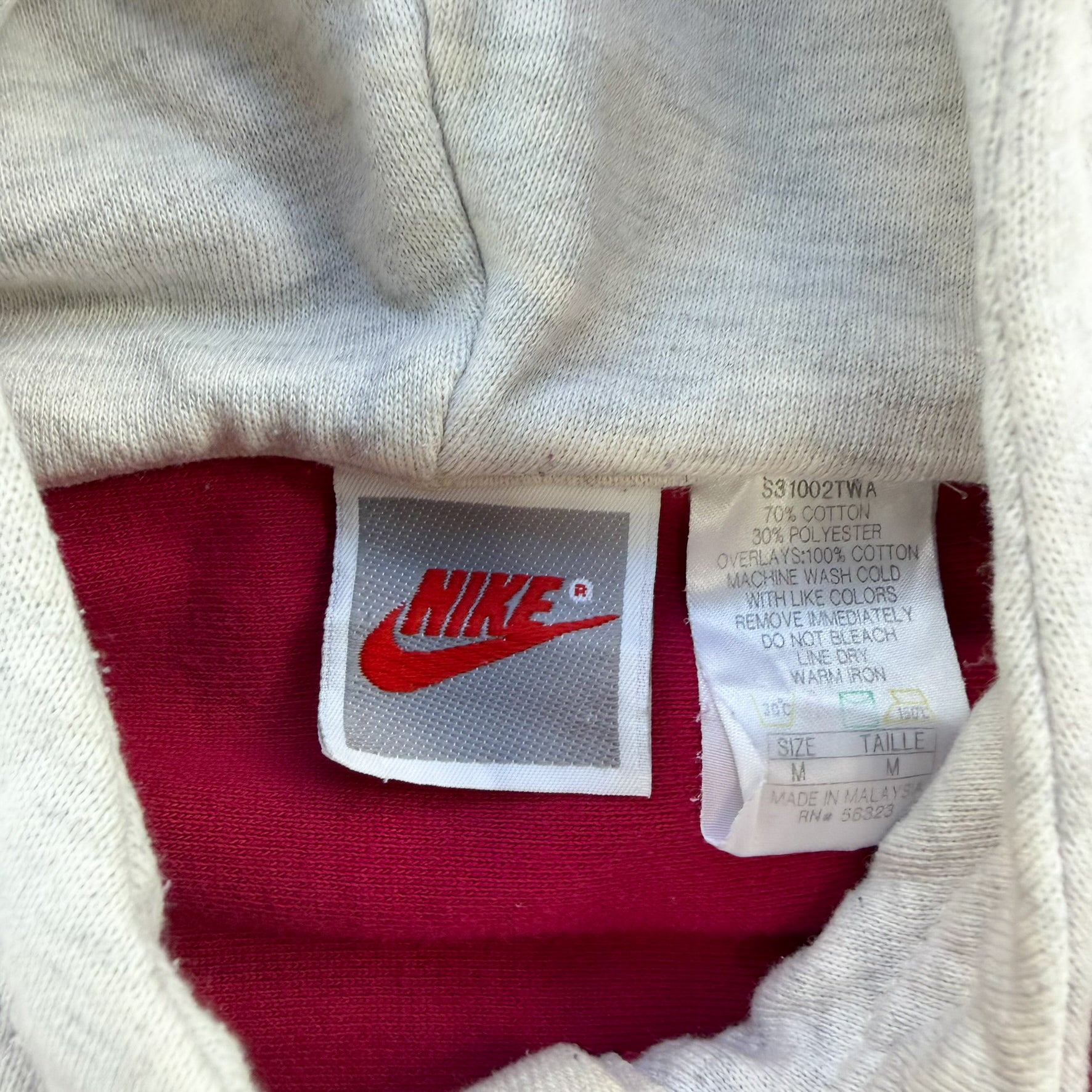 J- Vintage Nike Embroidered Text & Swoosh Henley Hoodie - M