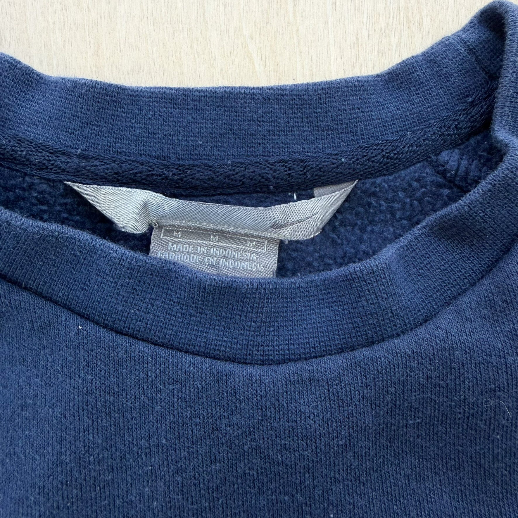 J- Vintage Nike Embroidered Swoosh Navy Crewneck - M
