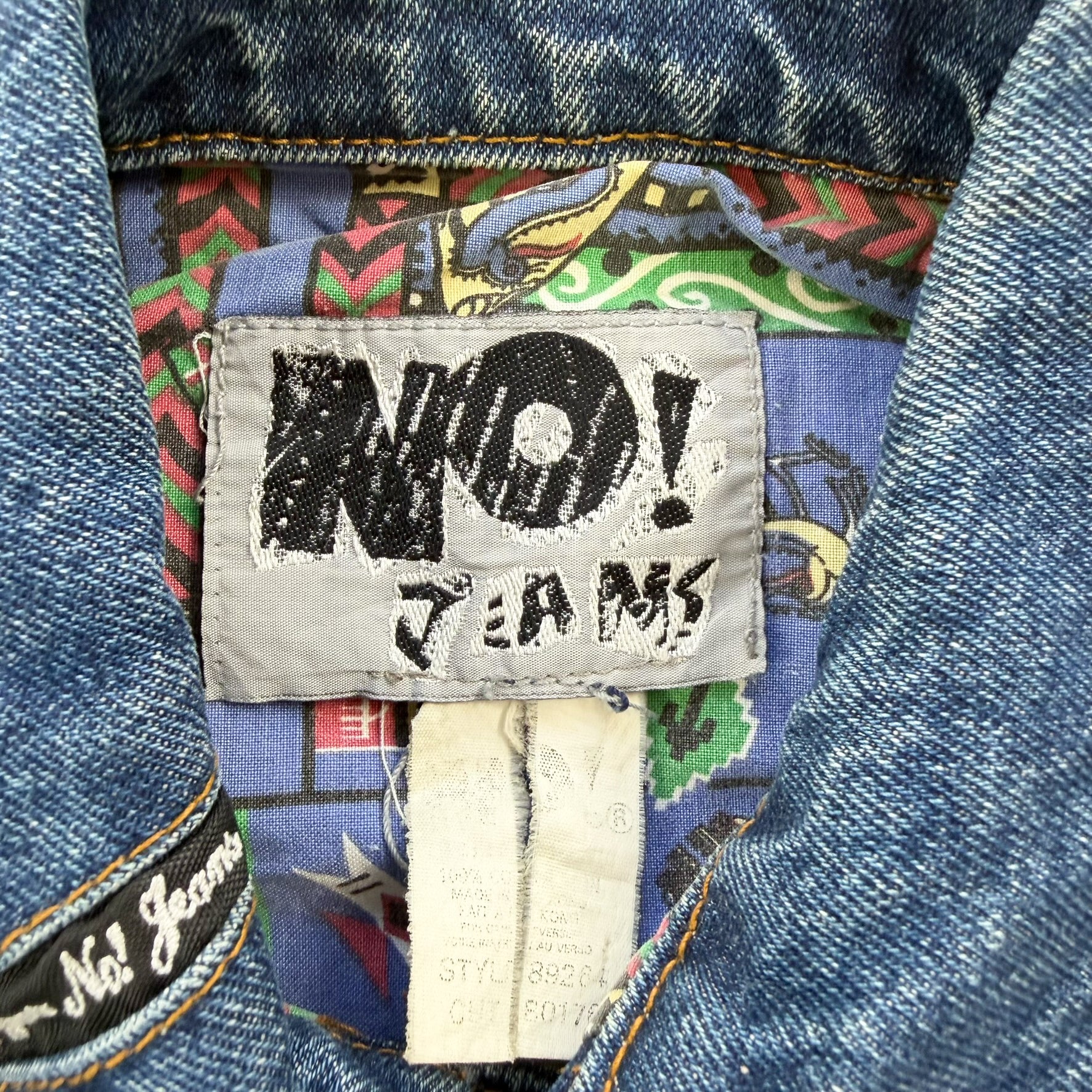 J- Vintage 80's No Jeans! Beads Detailing Denim Jacket - M