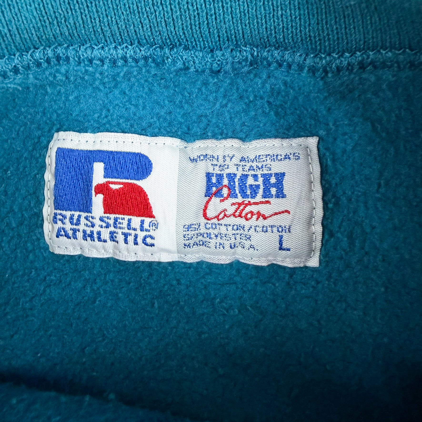 J- Vintage HG Vintage Calgary Embroidered Text Teal Russell Made In USA Crewneck - L