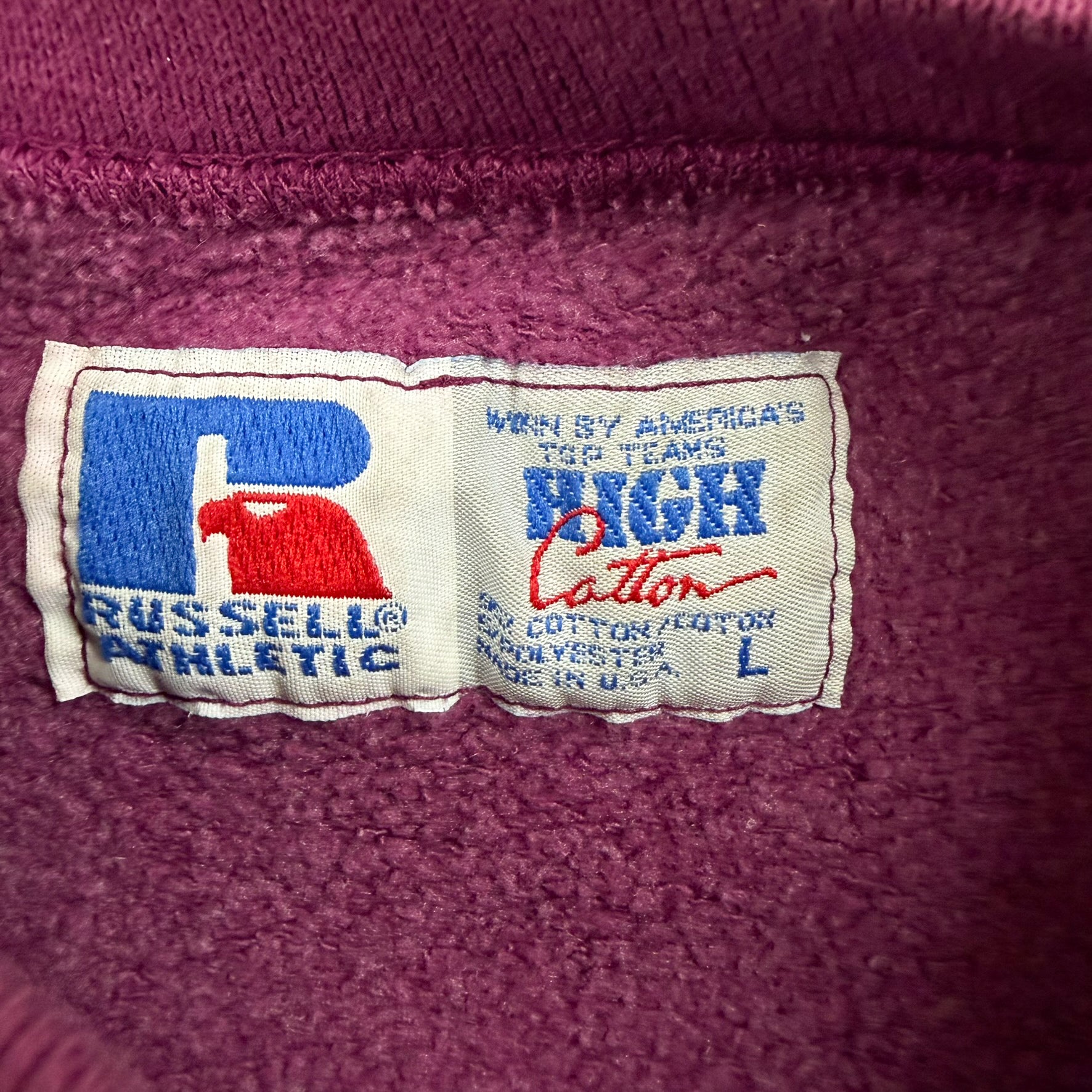 J- Vintage HG Vintage Calgary Embroidered Text Burgundy Russell Made In USA Crewneck - L