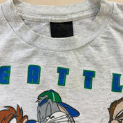 J- Vintage '93 Seattle Seahawks NFL Looney Tunes Graphic Single Stitch Tee - M