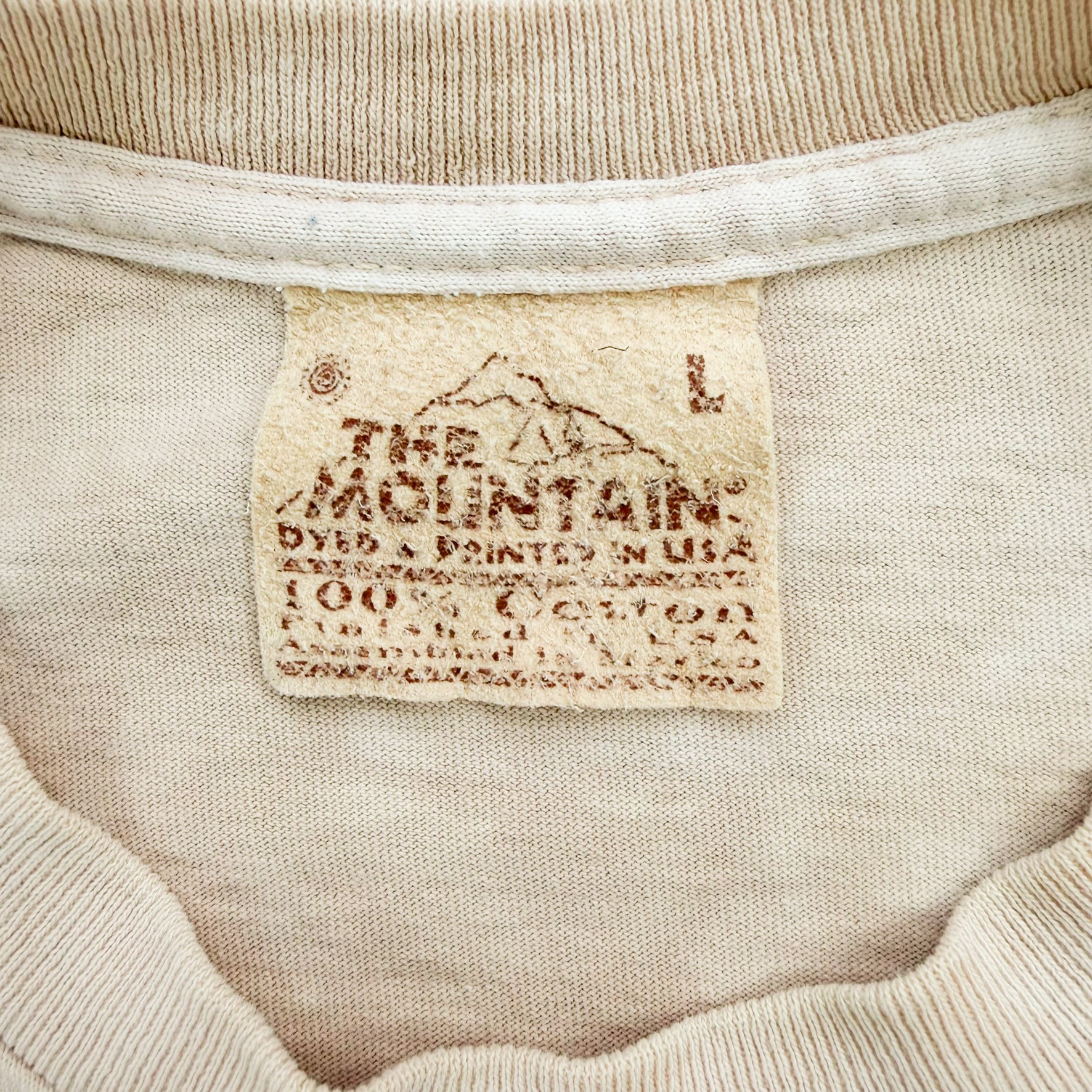 J- Vintage '00 The Mountain Eagle On Tree Branch Acid Wash Graphic Tee -  L