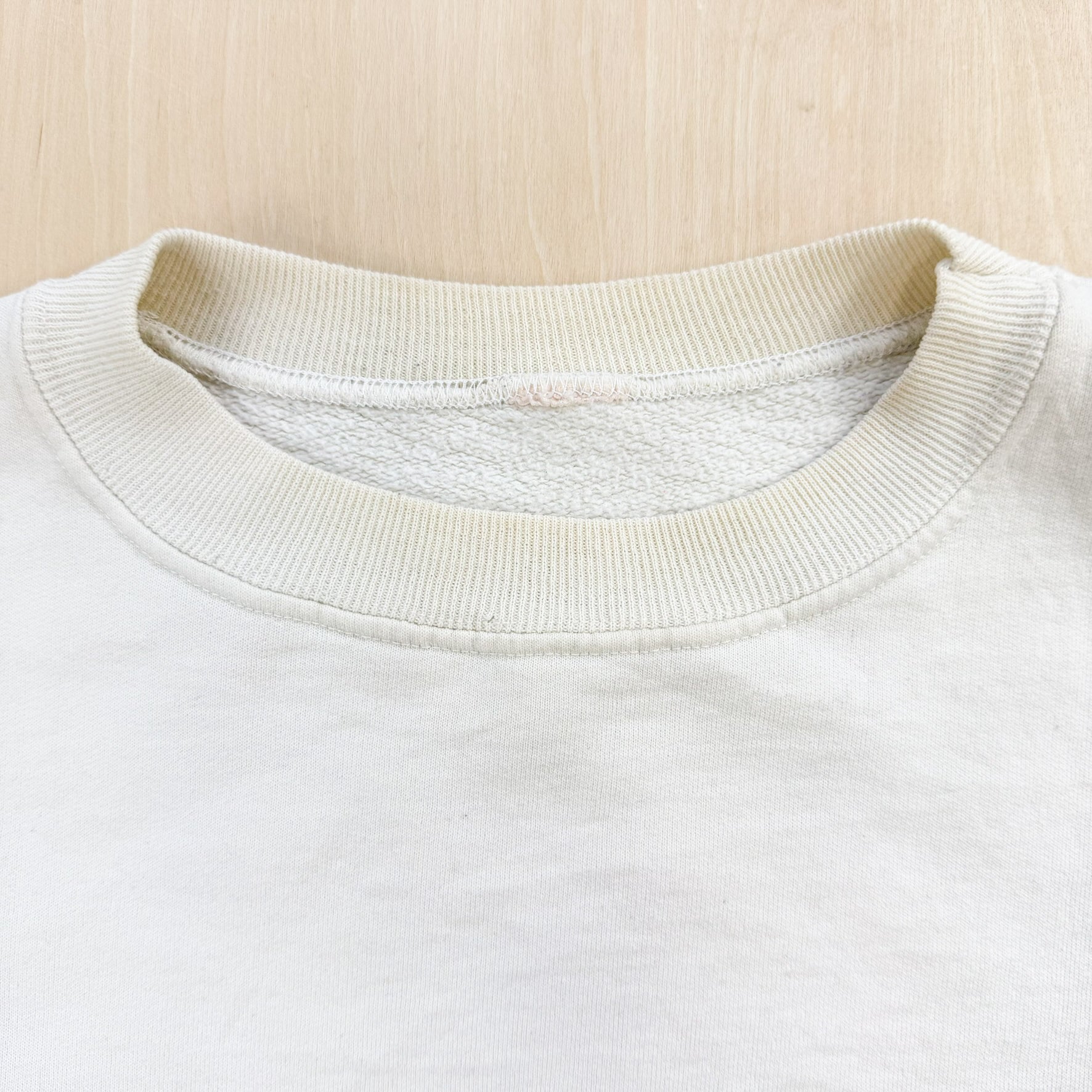 J-  Vintage '89 Rolling Stones Logo Graphic Crewneck - L