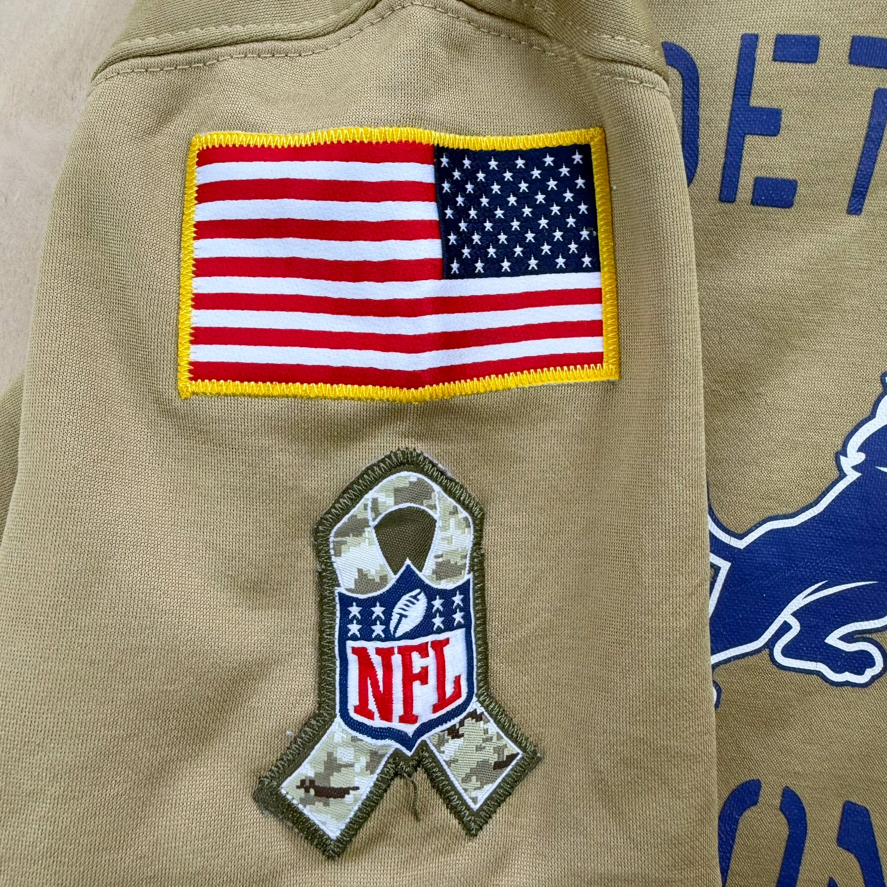 J- Detroit Lions NFL Stafford Veteran On Field Hoodie - L