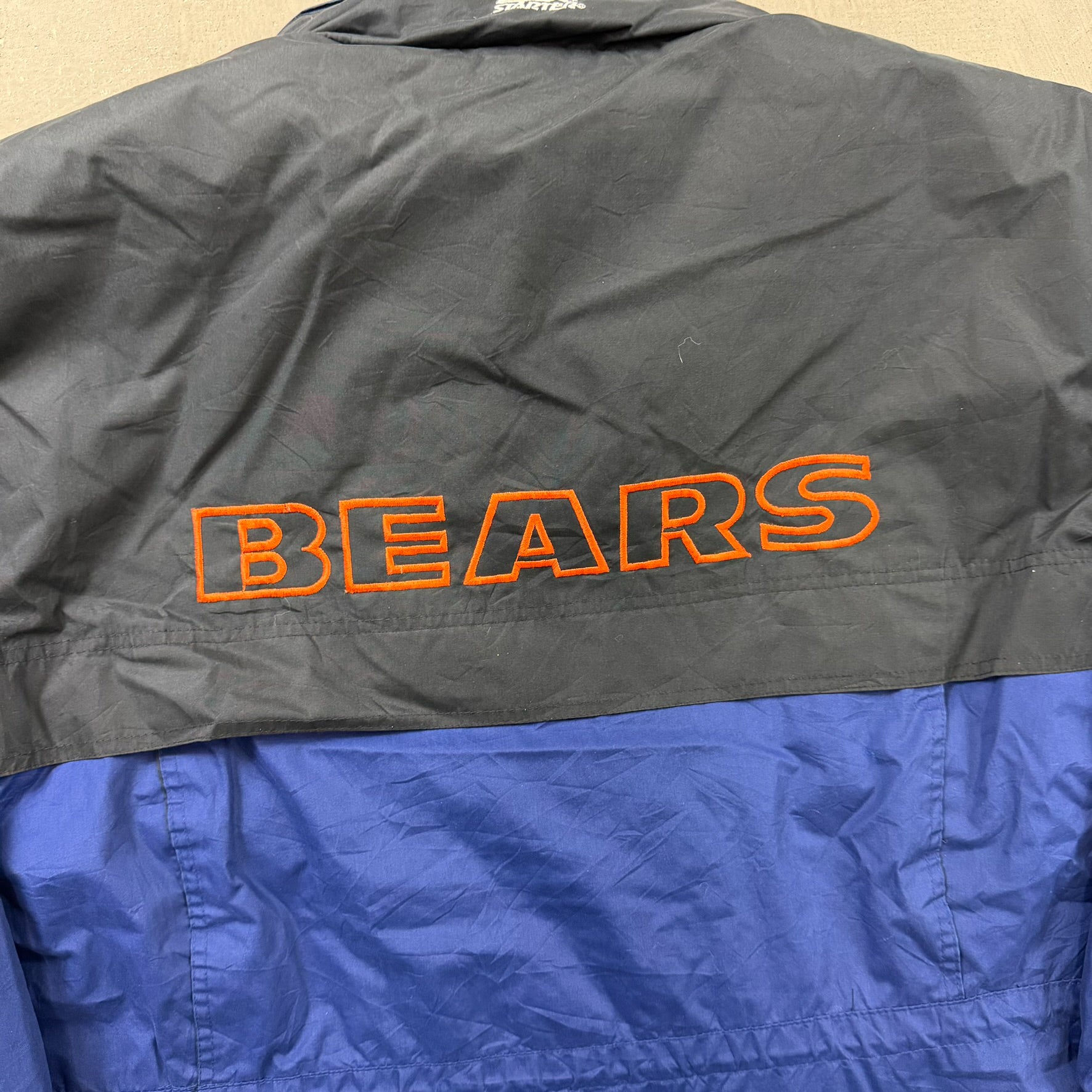 F- Vintage Chicago Bears NFL Starter Zip Up Heavy Winter Jacket