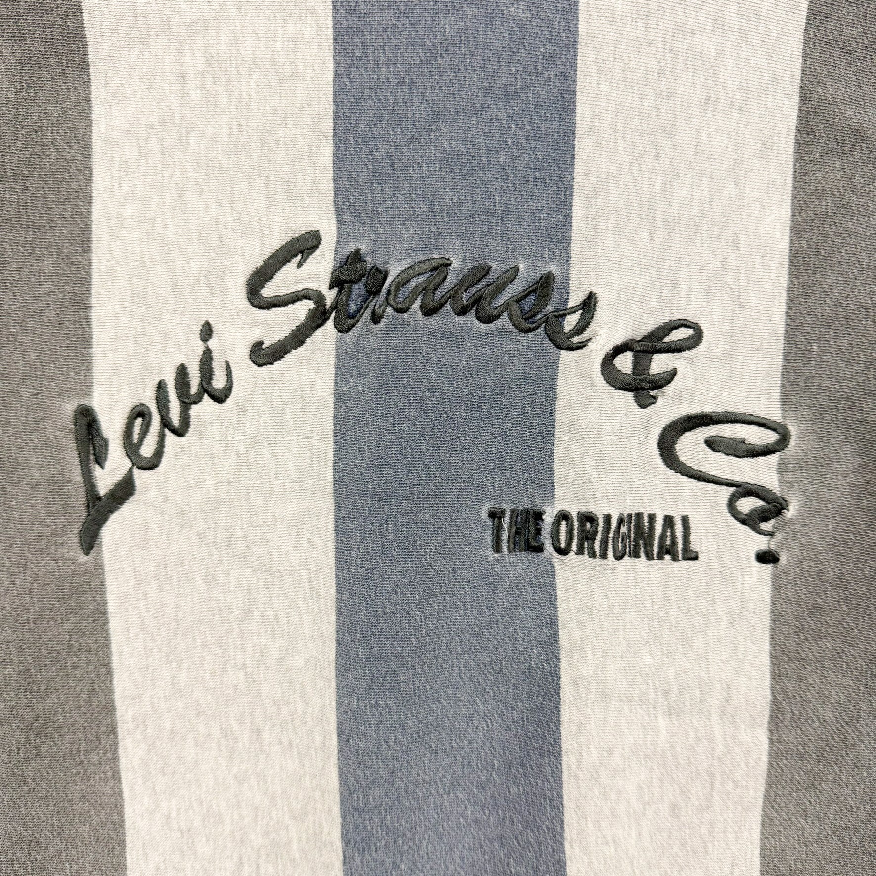 F- Vintage Levi's Strauss Embroidered Text Hoodie