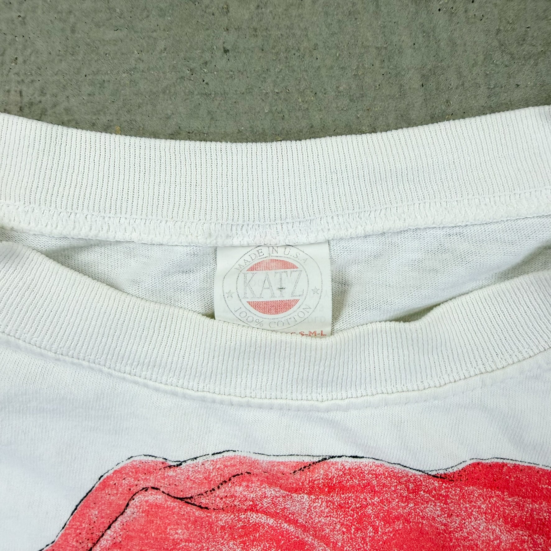 F- Vintage Christmas Dogs Animal Print Graphic Made In USA Tee