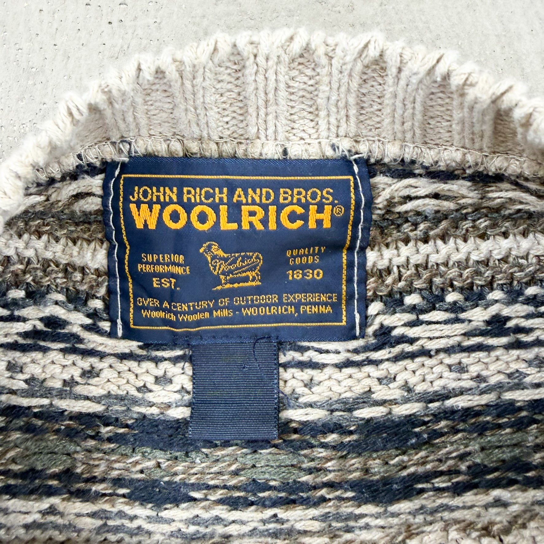 F- Vintage Woolrich Pattern Knit Sweater