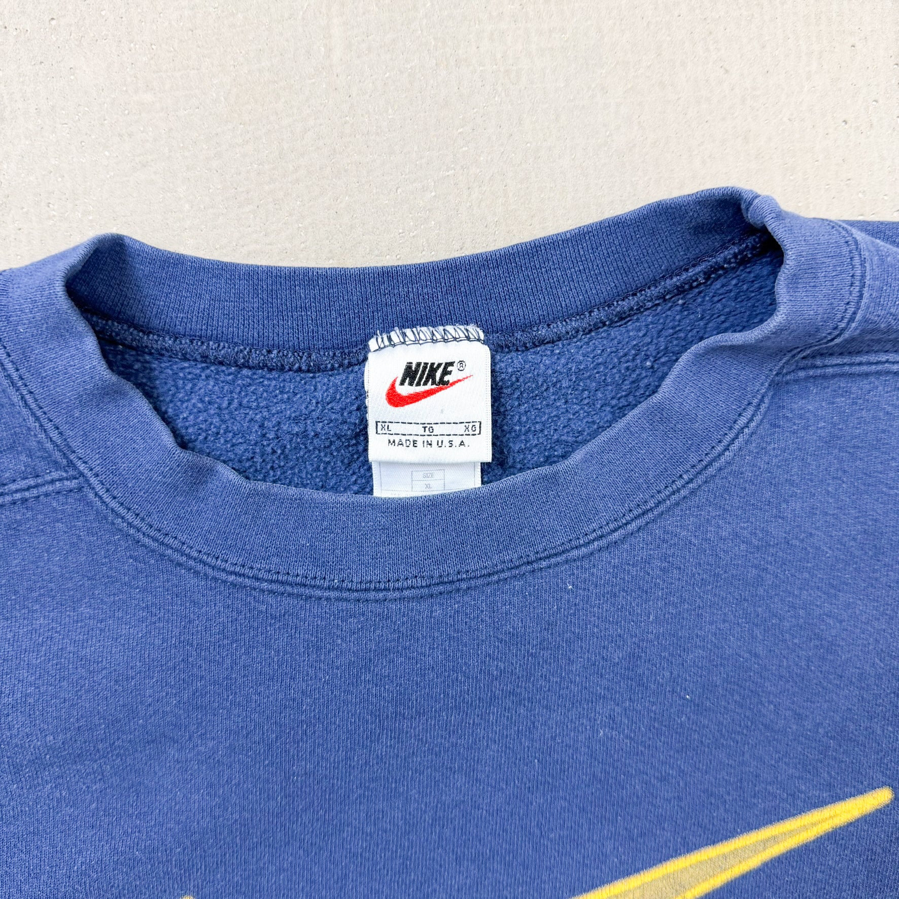 F- Vintage 90s Nike Centre Chest Swoosh Made In USA Crewneck